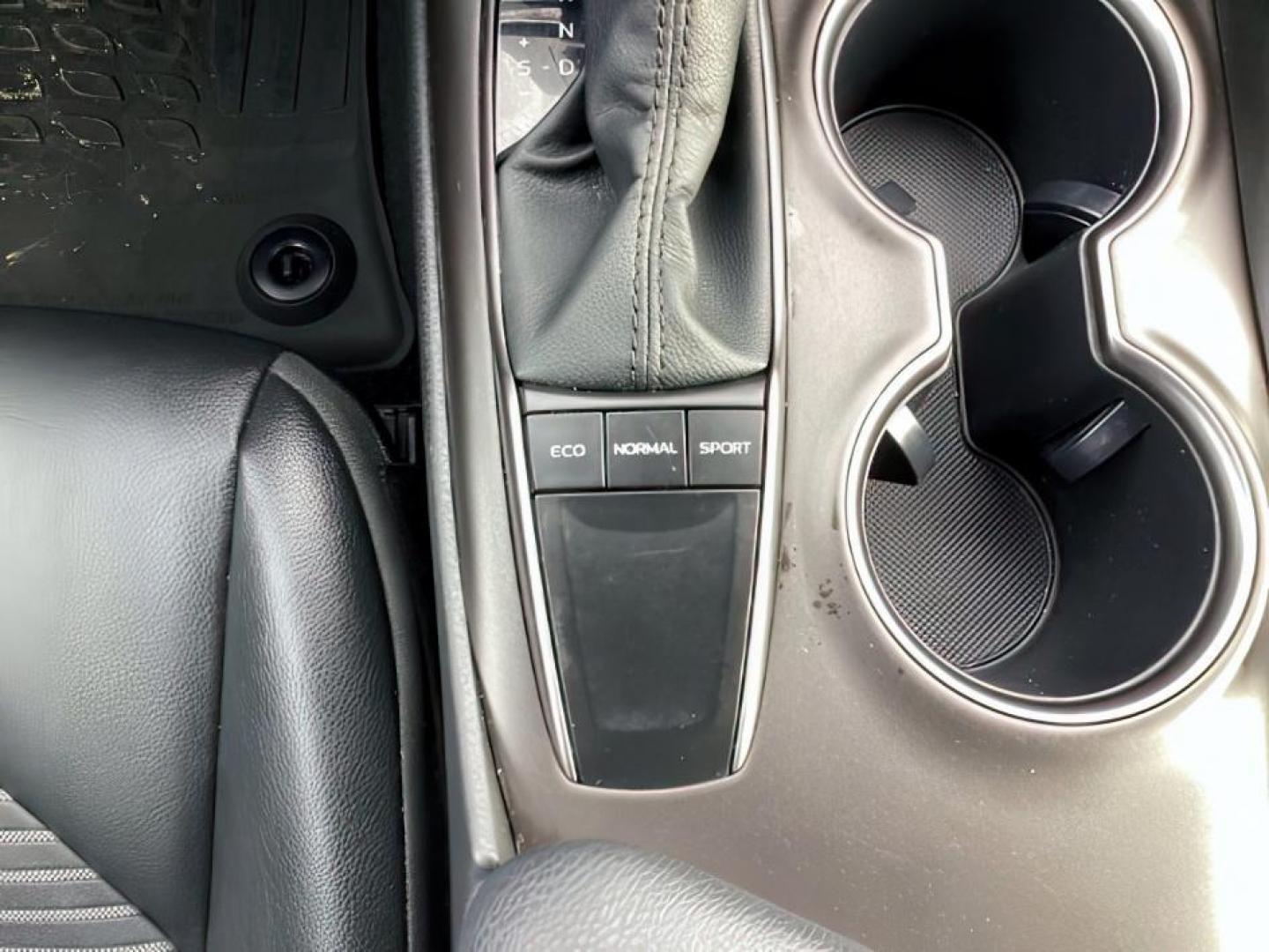 2023 Midnight Black Metallic /Black Toyota Camry SE (4T1G11AKXPU) with an 2.5L L4 DOHC 16V engine, 8-Speed Automatic transmission, located at 1235 N Woodruff Ave., Idaho Falls, 83401, (208) 523-1053, 43.507172, -112.000488 - At Timberline Auto, finding a great deal on your next vehicle is always easy! Our experienced sales staff's goal is to help find you the right vehicle at the right price! Our knowledgeable finance department has options for almost any credit score. We offer extended service contract options to prote - Photo#19