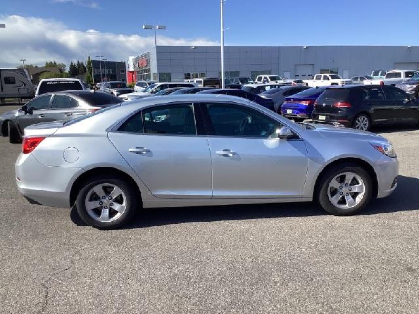2016 Chevrolet Malibu Limited 1LT (1G11C5SA0GF) with an 2.5L L4 DOHC 16V engine, 6-Speed Automatic transmission, located at 1235 N Woodruff Ave., Idaho Falls, 83401, (208) 523-1053, 43.507172, -112.000488 - The 2016 Chevrolet Malibu Limited is a midsize sedan that offers a range of features for comfort, convenience, and safety. Here are some of the notable features you can find in the 2016 Malibu Limited: Engine Options: Typically comes with a standard 2.5-liter four-cylinder engine, producing adequat - Photo#5