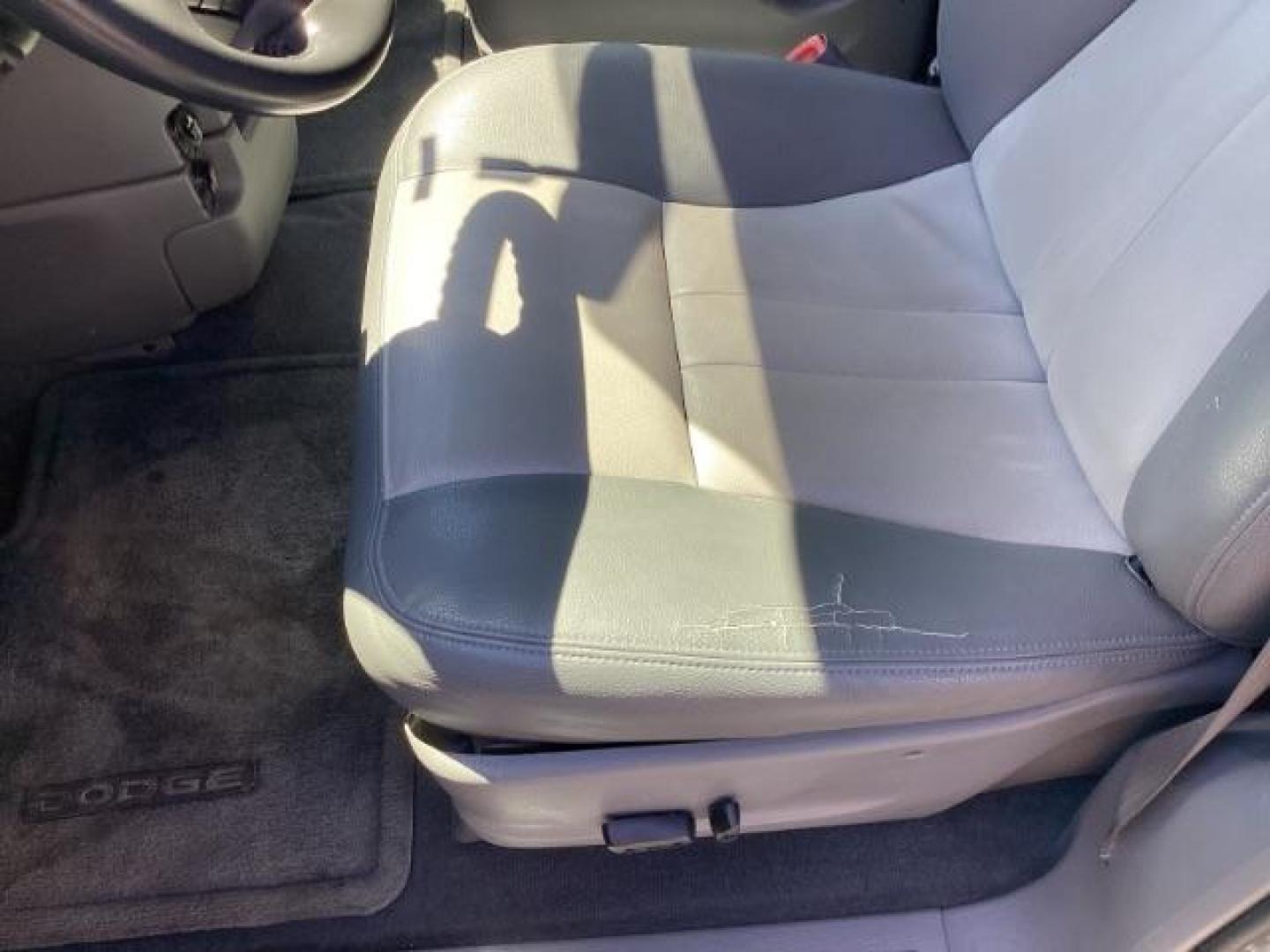 2007 Magnesium Pearl Dodge Grand Caravan SXT (2D4GP44LX7R) with an 3.8L V6 OHV 12V engine, 4-Speed Automatic transmission, located at 1235 N Woodruff Ave., Idaho Falls, 83401, (208) 523-1053, 43.507172, -112.000488 - The 2007 Dodge Caravan SXT is a versatile minivan that provides a comfortable ride, ample interior space, and a variety of features suited for family use. Here are the key features of the 2007 Dodge Caravan SXT: Engine and Performance Engine: 3.8-liter V6 Horsepower: 200 hp @ 5,200 rpm Torque: 235 - Photo#8