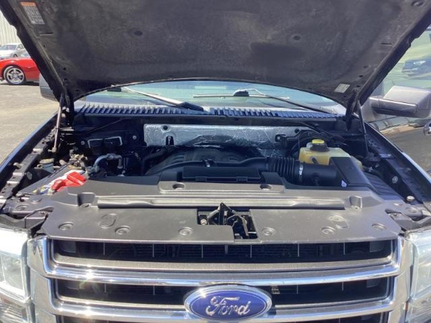 2016 Shadow Black Ford Expedition EL XLT 4WD (1FMJK1JT6GE) with an 3.5L V6 DOHC 24V FFV engine, 6-Speed Automatic transmission, located at 1235 N Woodruff Ave., Idaho Falls, 83401, (208) 523-1053, 43.507172, -112.000488 - Photo#19