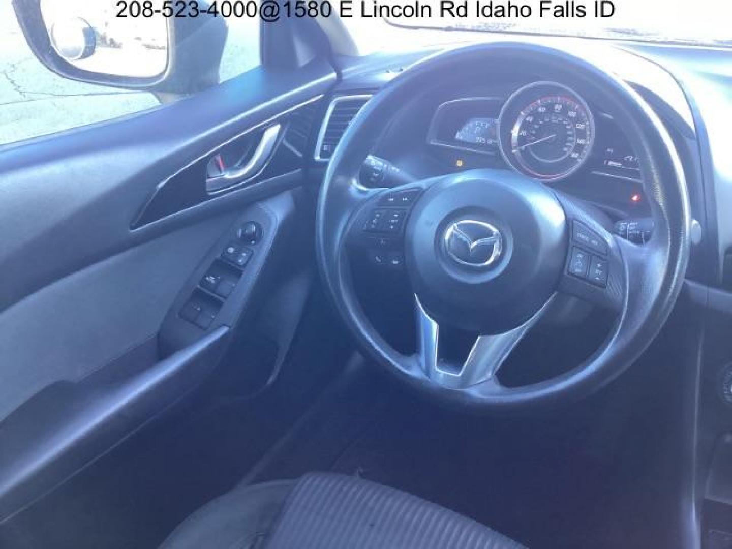 2016 Meteor Gray Mica /Black, cloth Mazda MAZDA3 i Sport AT 5-Door (JM1BM1K77G1) with an 2.0L L4 DOHC 16V engine, 6-Speed Automatic transmission, located at 1235 N Woodruff Ave., Idaho Falls, 83401, (208) 523-1053, 43.507172, -112.000488 - New Inventory. Going through service and inspection. Call for more pictures. At Timberline Auto it is always easy to find a great deal on your next vehicle! Our experienced sales staff can help find the right vehicle will fit your needs. Our knowledgeable finance department has options for almost a - Photo#9