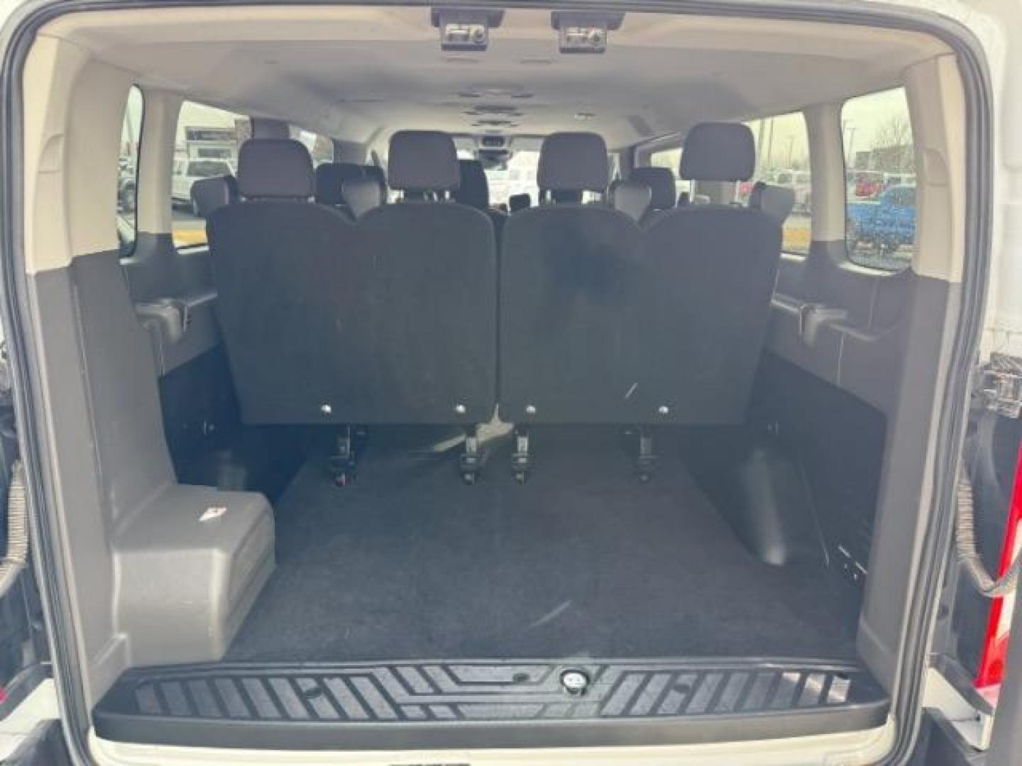 2020 WHITE /CLOTH Ford Transit 350 Wagon Low Roof XLT w/Sliding Pass. 148-in. WB (1FBAX9Y80LK) with an 3.5L V6 DOHC 24V engine, 6-Speed Automatic transmission, located at 1235 N Woodruff Ave., Idaho Falls, 83401, (208) 523-1053, 43.507172, -112.000488 - At Timberline Auto, finding a great deal on your next vehicle is always easy! Our experienced sales staff's goal is to help find you the right vehicle at the right price! Our knowledgeable finance department has options for almost any credit score. We offer extended service contract options to prote - Photo#5