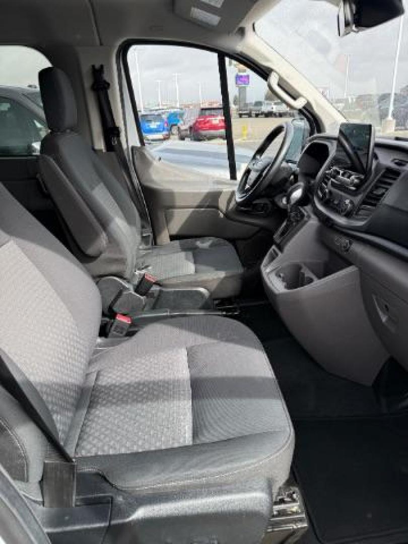 2020 WHITE /CLOTH Ford Transit 350 Wagon Low Roof XLT w/Sliding Pass. 148-in. WB (1FBAX9Y80LK) with an 3.5L V6 DOHC 24V engine, 6-Speed Automatic transmission, located at 1235 N Woodruff Ave., Idaho Falls, 83401, (208) 523-1053, 43.507172, -112.000488 - At Timberline Auto, finding a great deal on your next vehicle is always easy! Our experienced sales staff's goal is to help find you the right vehicle at the right price! Our knowledgeable finance department has options for almost any credit score. We offer extended service contract options to prote - Photo#7