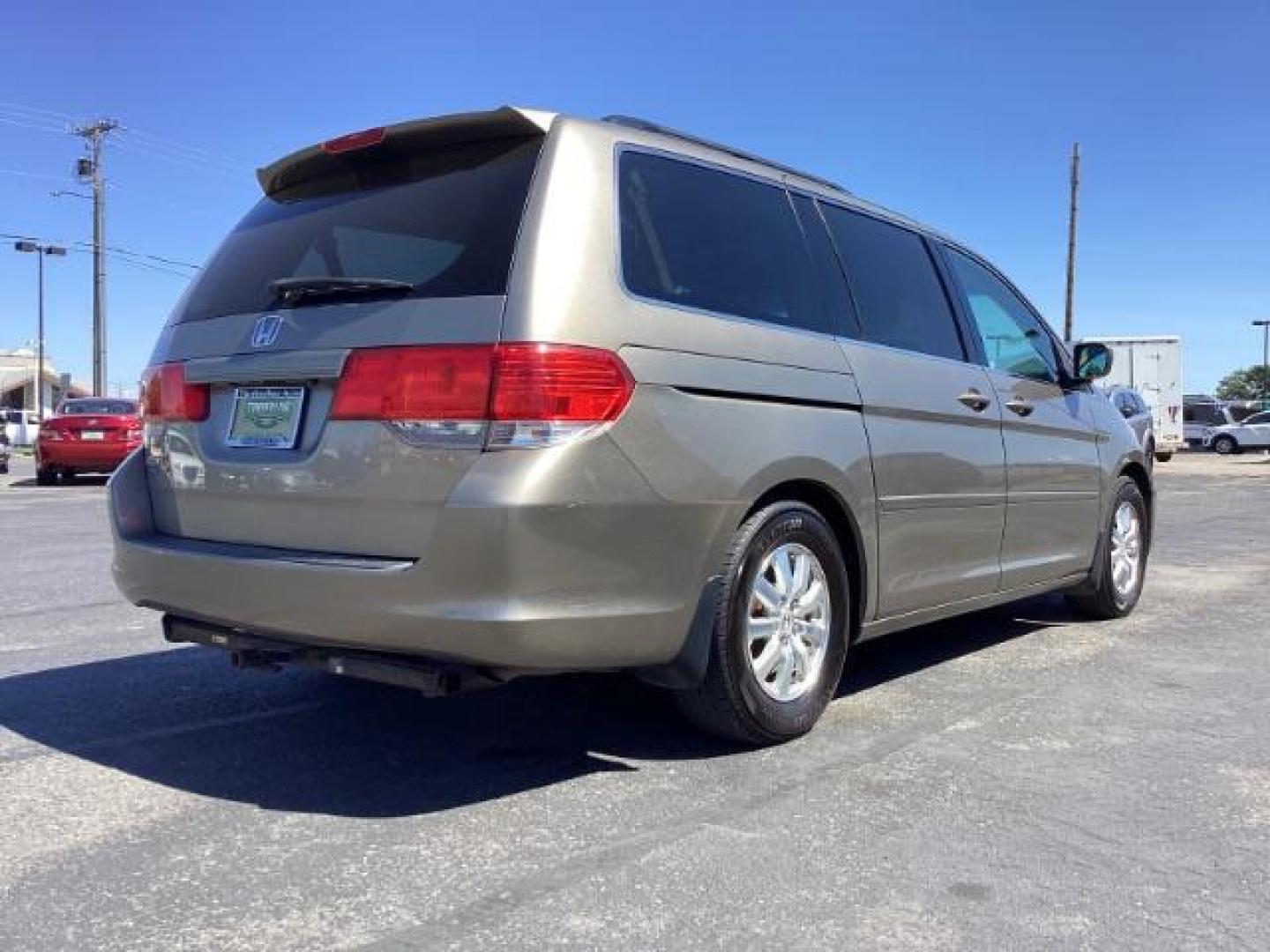 2010 Honda Odyssey na (5FNRL3H78AB) , located at 1235 N Woodruff Ave., Idaho Falls, 83401, (208) 523-1053, 43.507172, -112.000488 - Photo#5