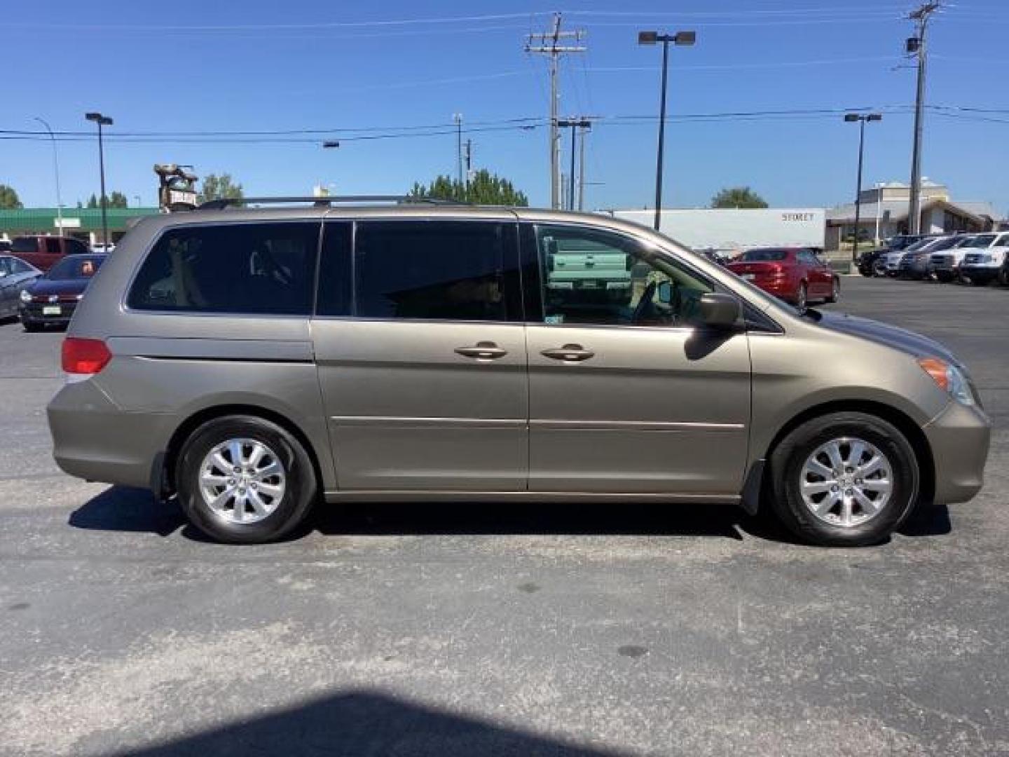 2010 Honda Odyssey na (5FNRL3H78AB) , located at 1235 N Woodruff Ave., Idaho Falls, 83401, (208) 523-1053, 43.507172, -112.000488 - Photo#6