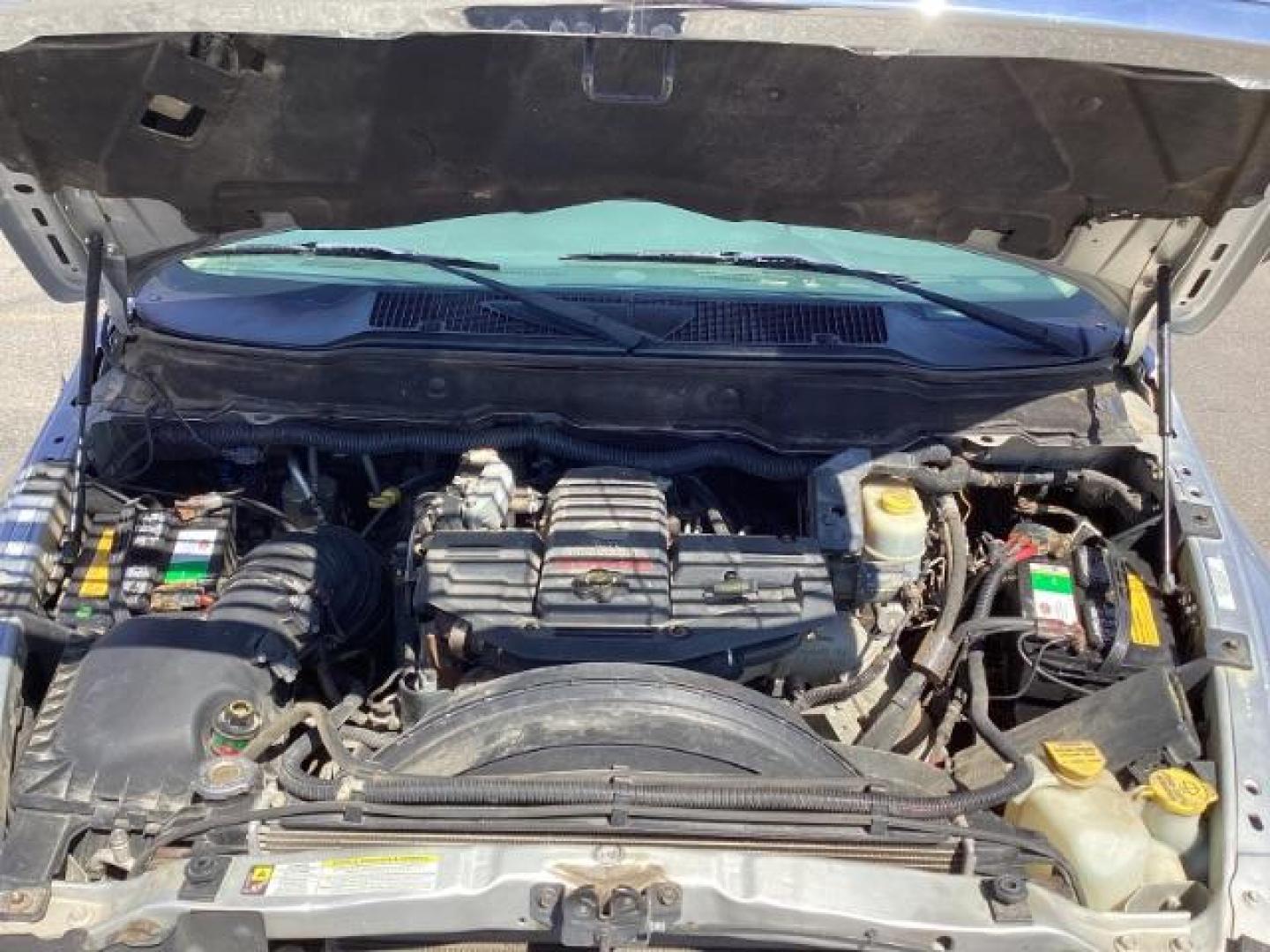 2007 Bright Silver Metallic /Medium Slate Gray Cloth Interior Dodge Ram 3500 SLT Mega Cab 2WD DRW (3D7ML49A07G) with an 6.7L L6 OHV 24V TURBO DIESEL engine, 4-Speed Automatic transmission, located at 1235 N Woodruff Ave., Idaho Falls, 83401, (208) 523-1053, 43.507172, -112.000488 - Photo#10