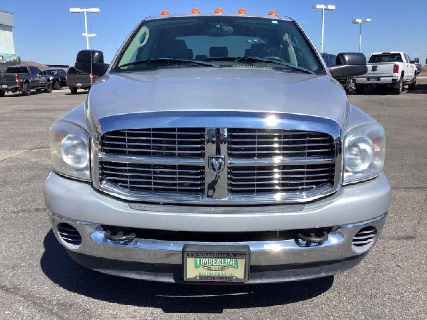 2007 Bright Silver Metallic /Medium Slate Gray Cloth Interior Dodge Ram 3500 SLT Mega Cab 2WD DRW (3D7ML49A07G) with an 6.7L L6 OHV 24V TURBO DIESEL engine, 4-Speed Automatic transmission, located at 1235 N Woodruff Ave., Idaho Falls, 83401, (208) 523-1053, 43.507172, -112.000488 - Photo#9