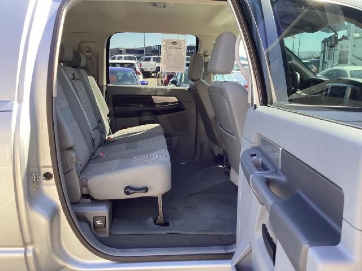 2007 Bright Silver Metallic /Medium Slate Gray Cloth Interior Dodge Ram 3500 SLT Mega Cab 2WD DRW (3D7ML49A07G) with an 6.7L L6 OHV 24V TURBO DIESEL engine, 4-Speed Automatic transmission, located at 1235 N Woodruff Ave., Idaho Falls, 83401, (208) 523-1053, 43.507172, -112.000488 - Photo#27