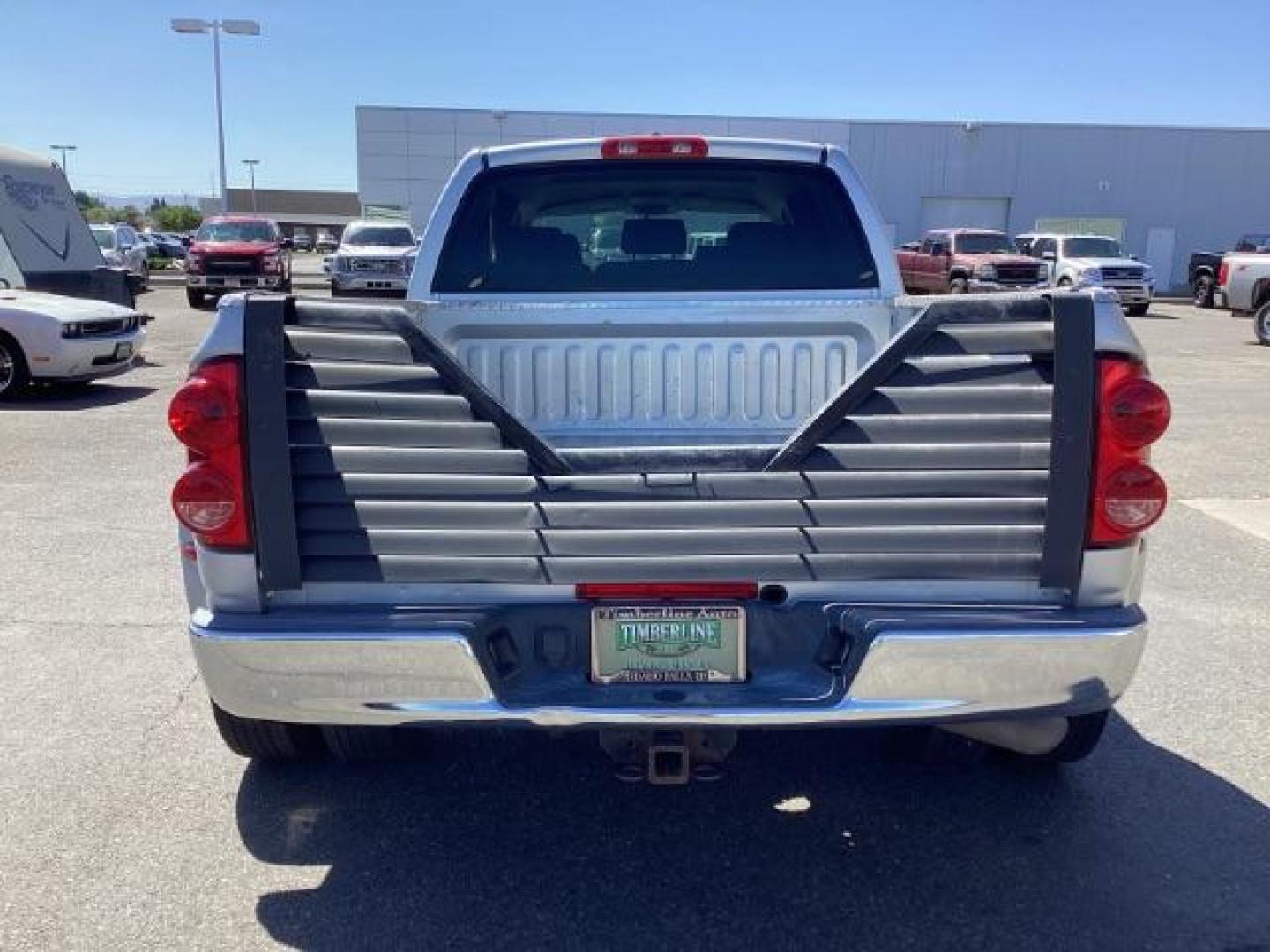 2007 Bright Silver Metallic /Medium Slate Gray Cloth Interior Dodge Ram 3500 SLT Mega Cab 2WD DRW (3D7ML49A07G) with an 6.7L L6 OHV 24V TURBO DIESEL engine, 4-Speed Automatic transmission, located at 1235 N Woodruff Ave., Idaho Falls, 83401, (208) 523-1053, 43.507172, -112.000488 - Photo#5