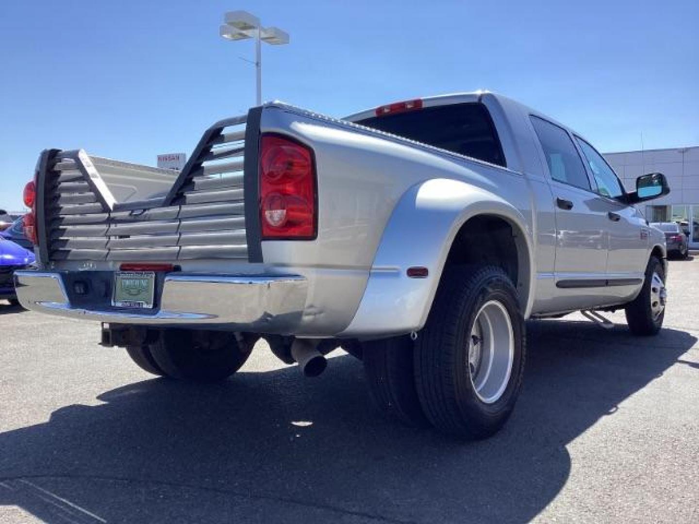 2007 Bright Silver Metallic /Medium Slate Gray Cloth Interior Dodge Ram 3500 SLT Mega Cab 2WD DRW (3D7ML49A07G) with an 6.7L L6 OHV 24V TURBO DIESEL engine, 4-Speed Automatic transmission, located at 1235 N Woodruff Ave., Idaho Falls, 83401, (208) 523-1053, 43.507172, -112.000488 - Photo#6