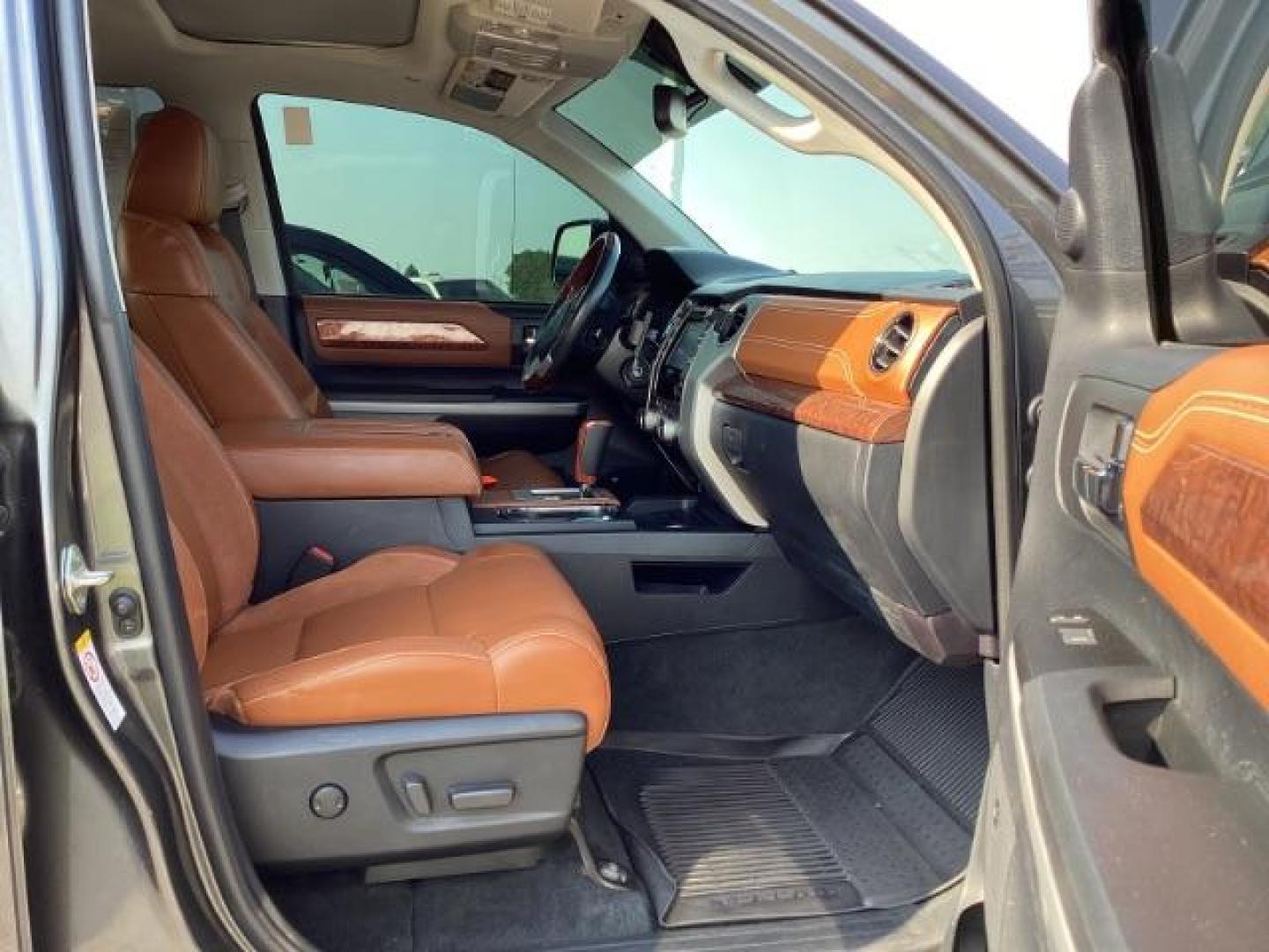 2019 Toyota Tundra Platinum CrewMax 5.7L 4WD (5TFAY5F15KX) with an 5.7L V8 DOHC 32V engine, 6-Speed Automatic transmission, located at 1235 N Woodruff Ave., Idaho Falls, 83401, (208) 523-1053, 43.507172, -112.000488 - Photo#27
