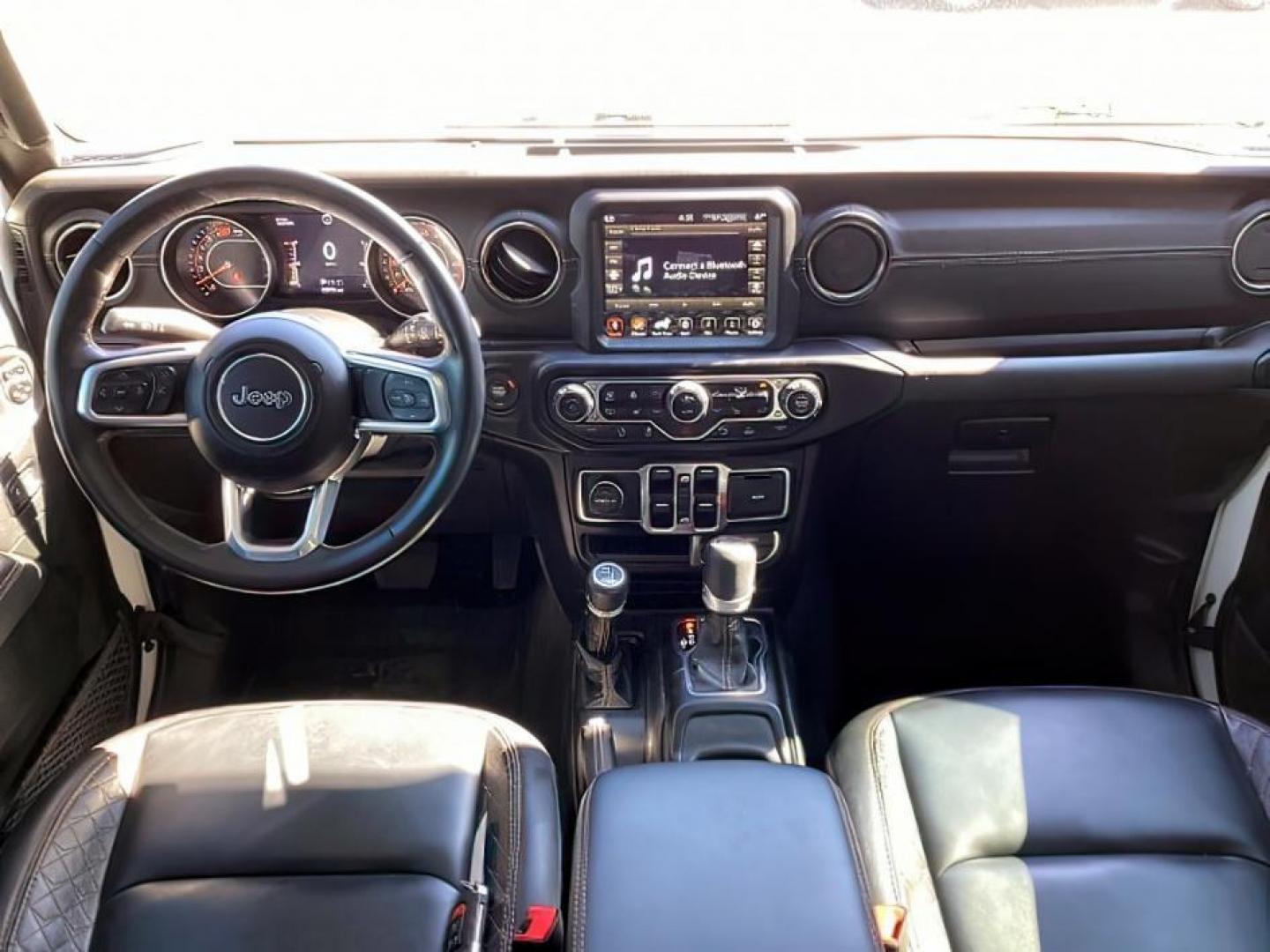 2021 WHITE /CLOTH Jeep Wrangler (1C4HJXEN8MW) with an 20L L4 DOHC 16V TURBO HYBRID engine, Automatic transmission, located at 1175 N Woodruff Ave, Idaho Falls, ID, 83401, 43.506901, -111.999657 - At Timberline Auto, finding a great deal on your next vehicle is always easy! Our experienced sales staff's goal is to help find you the right vehicle at the right price! Our knowledgeable finance department has options for almost any credit score. We offer extended service contract options to prote - Photo#12