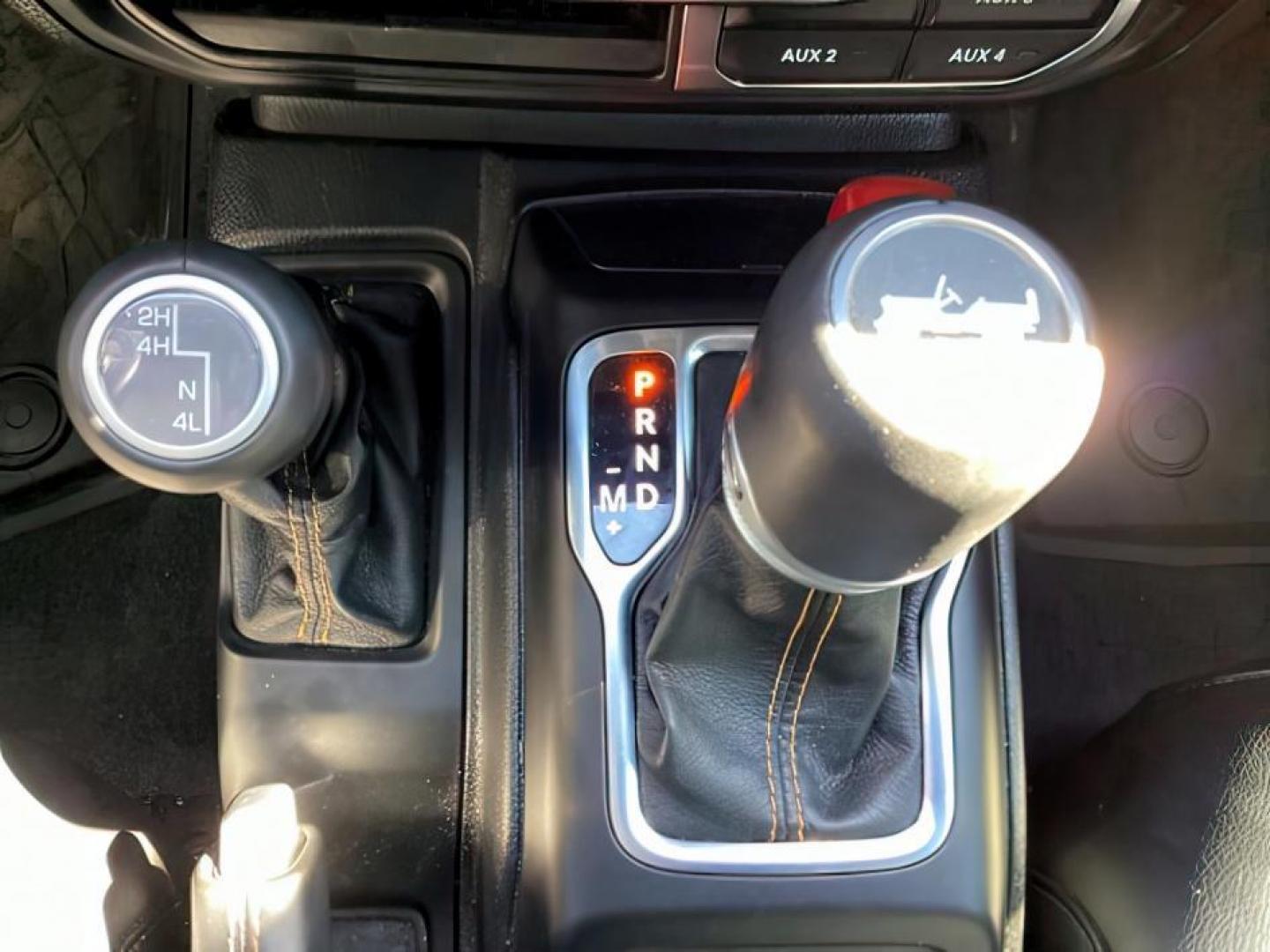 2021 WHITE /CLOTH Jeep Wrangler (1C4HJXEN8MW) with an 20L L4 DOHC 16V TURBO HYBRID engine, Automatic transmission, located at 1175 N Woodruff Ave, Idaho Falls, ID, 83401, 43.506901, -111.999657 - At Timberline Auto, finding a great deal on your next vehicle is always easy! Our experienced sales staff's goal is to help find you the right vehicle at the right price! Our knowledgeable finance department has options for almost any credit score. We offer extended service contract options to prote - Photo#16