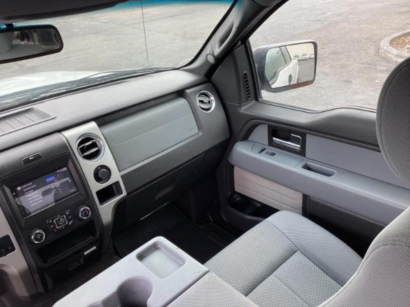 2014 Oxford White Ford F-150 XLT SuperCab 6.5-ft. Bed 4WD (1FTFX1ET3EF) with an 3.5L V6 TURBO engine, 6-Speed Automatic transmission, located at 1235 N Woodruff Ave., Idaho Falls, 83401, (208) 523-1053, 43.507172, -112.000488 - Photo#15