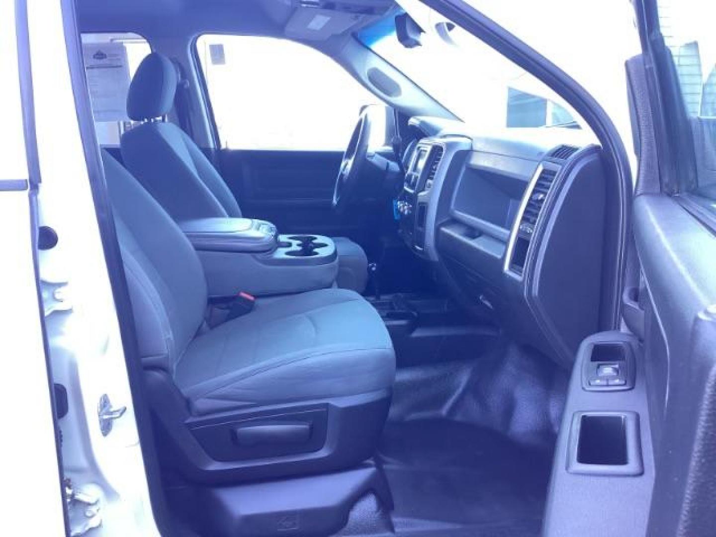 2014 Bright White Clearcoat /Diesel Gray/Black RAM 3500 ST Crew Cab LWB 4WD (3C63R3GJ1EG) with an 6.4 V8 engine, 6-Speed Automatic transmission, located at 1235 N Woodruff Ave., Idaho Falls, 83401, (208) 523-1053, 43.507172, -112.000488 - Photo#20