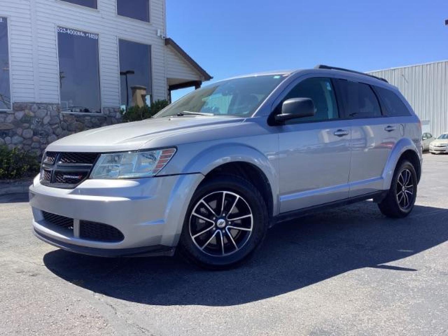 2018 SILVER Dodge Journey SE (3C4PDCABXJT) with an 2.4L L4 DOHC 16V engine, 4-Speed Automatic transmission, located at 1235 N Woodruff Ave., Idaho Falls, 83401, (208) 523-1053, 43.507172, -112.000488 - Photo#1