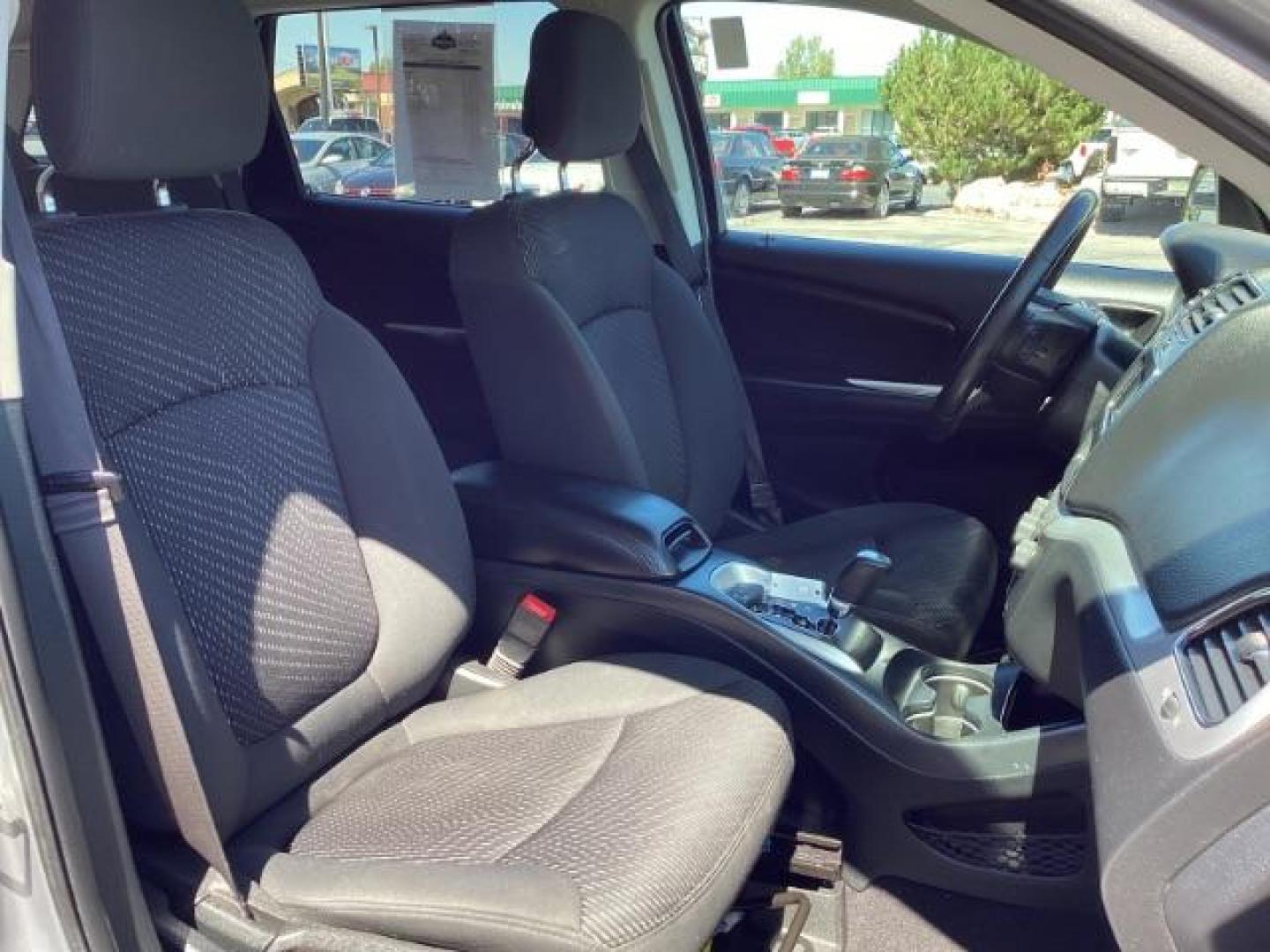 2018 SILVER Dodge Journey SE (3C4PDCABXJT) with an 2.4L L4 DOHC 16V engine, 4-Speed Automatic transmission, located at 1235 N Woodruff Ave., Idaho Falls, 83401, (208) 523-1053, 43.507172, -112.000488 - Photo#24