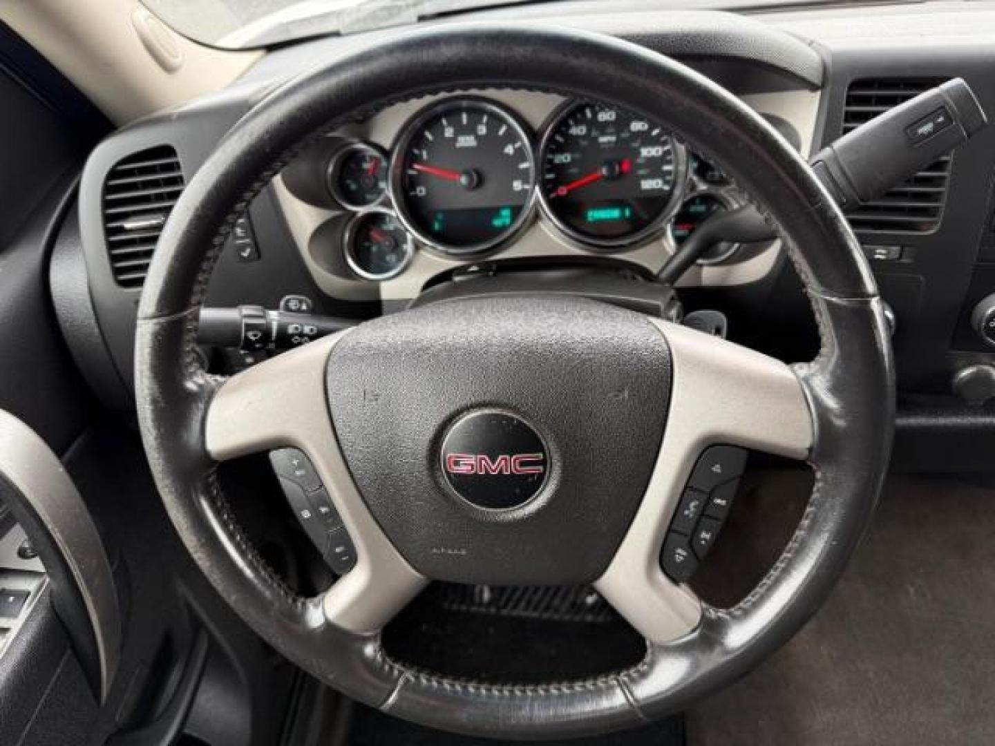 2013 Summit White /Ebony Cloth Interior GMC Sierra 3500HD SLE Crew Cab Long Box 4WD (1GT423C80DF) with an 6.6L V8 32V OHV DIESEL engine, 6-Speed Automatic transmission, located at 1235 N Woodruff Ave., Idaho Falls, 83401, (208) 523-1053, 43.507172, -112.000488 - At Timberline Auto, finding a great deal on your next vehicle is always easy! Our experienced sales staff's goal is to help find you the right vehicle at the right price! Our knowledgeable finance department has options for almost any credit score. We offer extended service contract options to prote - Photo#25