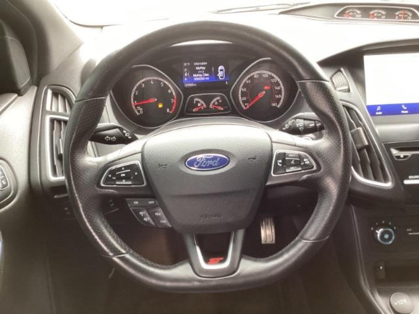2018 Oxford White /Charcoal Black, cloth Ford Focus ST Hatch (1FADP3L96JL) with an 2.0L L4 DOHC 16V engine, 6-Speed Manua transmission, located at 1235 N Woodruff Ave., Idaho Falls, 83401, (208) 523-1053, 43.507172, -112.000488 - Photo#15