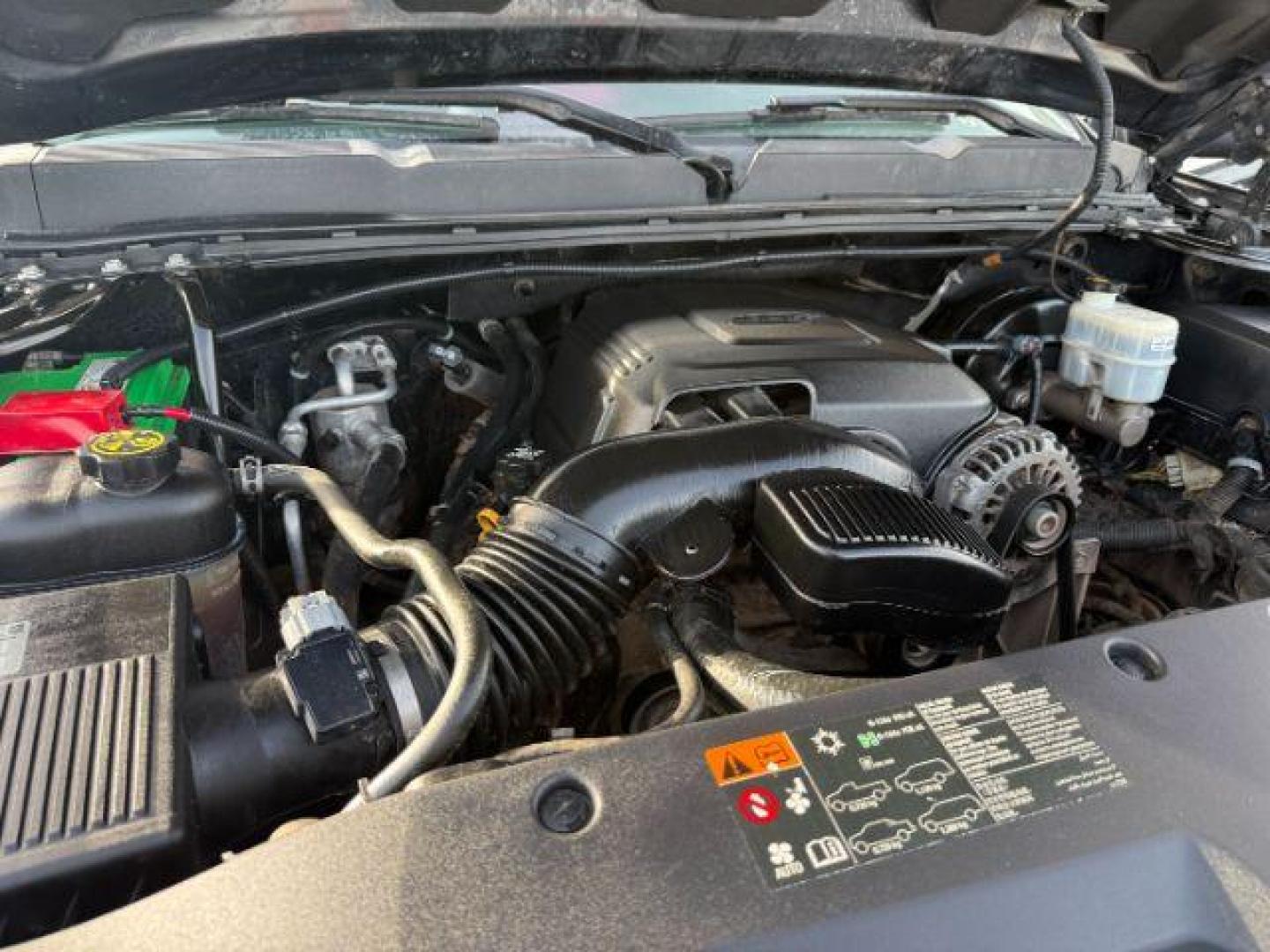 2013 Black /Ebony Cloth Interior Chevrolet Silverado 1500 (3GCPKSE74DG) with an 53L V8 OHV 16V FFV engine, Automatic transmission, located at 1175 N Woodruff Ave, Idaho Falls, ID, 83401, 43.506901, -111.999657 - At Timberline Auto, finding a great deal on your next vehicle is always easy! Our experienced sales staff's goal is to help find you the right vehicle at the right price! Our knowledgeable finance department has options for almost any credit score. We offer extended service contract options to prote - Photo#42