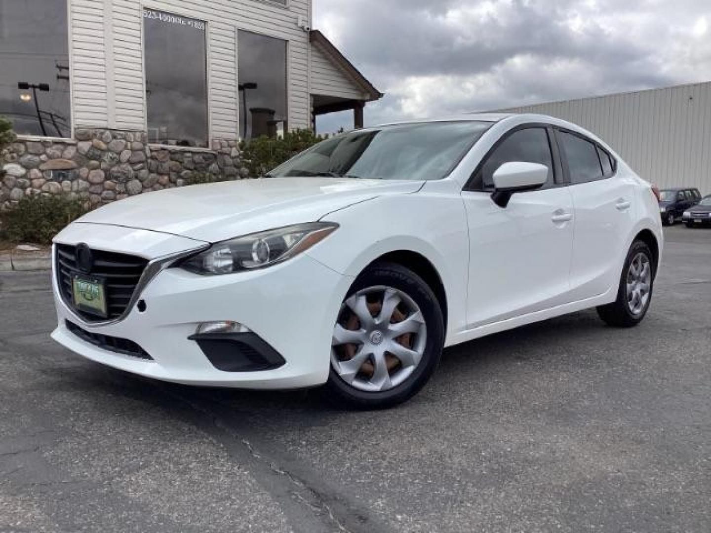 2014 WHITE /Black Mazda MAZDA3 i Sport AT 4-Door (JM1BM1U74E1) with an 2.0L L4 DOHC 16V engine, 6-Speed Automatic transmission, located at 1235 N Woodruff Ave., Idaho Falls, 83401, (208) 523-1053, 43.507172, -112.000488 - Photo#0