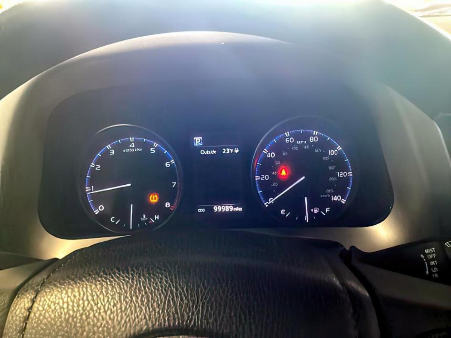 2018 Galactic Aqua Mica /Black, cloth Toyota RAV4 (2T3ZFREV9JW) with an 25L L4 DOHC 16V engine, Automatic transmission, located at 1175 N Woodruff Ave, Idaho Falls, ID, 83401, 43.506901, -111.999657 - At Timberline Auto, finding a great deal on your next vehicle is always easy! Our experienced sales staff's goal is to help find you the right vehicle at the right price! Our knowledgeable finance department has options for almost any credit score. We offer extended service contract options to prote - Photo#18