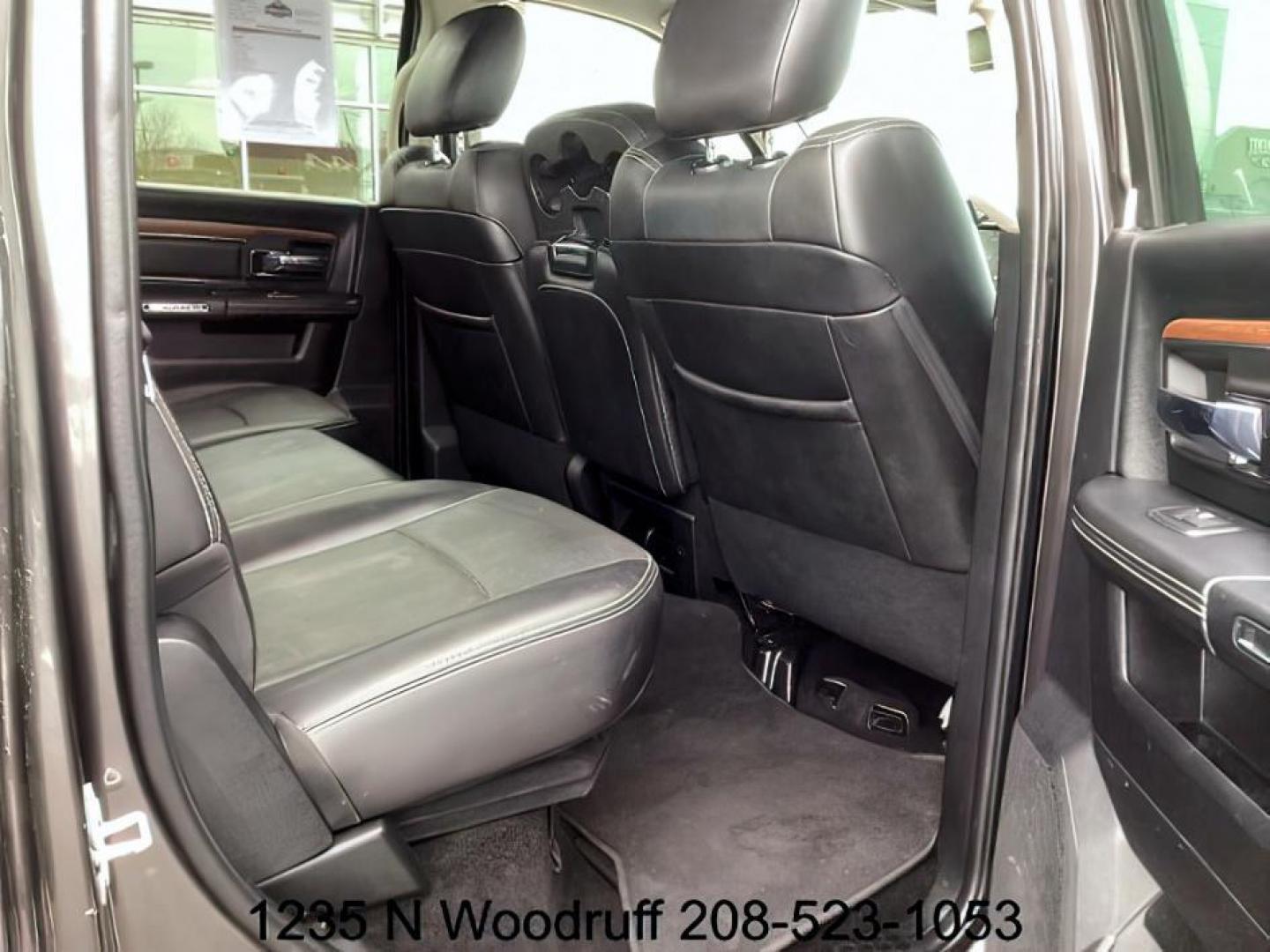 2017 GRAY /Black, leather Ram 2500 (3C6UR5FL3HG) with an 67L L6 OHV 24V TURBO DIESEL engine, Automatic transmission, located at 1175 N Woodruff Ave, Idaho Falls, ID, 83401, 43.506901, -111.999657 - At Timberline Auto, finding a great deal on your next vehicle is always easy! Our experienced sales staff's goal is to help find you the right vehicle at the right price! Our knowledgeable finance department has options for almost any credit score. We offer extended service contract options to prote - Photo#17