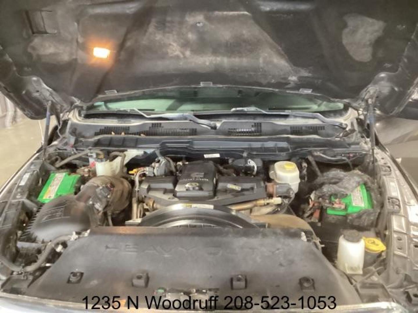 2017 GRAY /Black, leather RAM 2500 Laramie Crew Cab SWB 4WD (3C6UR5FL3HG) with an 6.7L L6 OHV 24V TURBO DIESEL engine, 6-Speed Automatic transmission, located at 1235 N Woodruff Ave., Idaho Falls, 83401, (208) 523-1053, 43.507172, -112.000488 - At Timberline Auto, finding a great deal on your next vehicle is always easy! Our experienced sales staff's goal is to help find you the right vehicle at the right price! Our knowledgeable finance department has options for almost any credit score. We offer extended service contract options to prote - Photo#6
