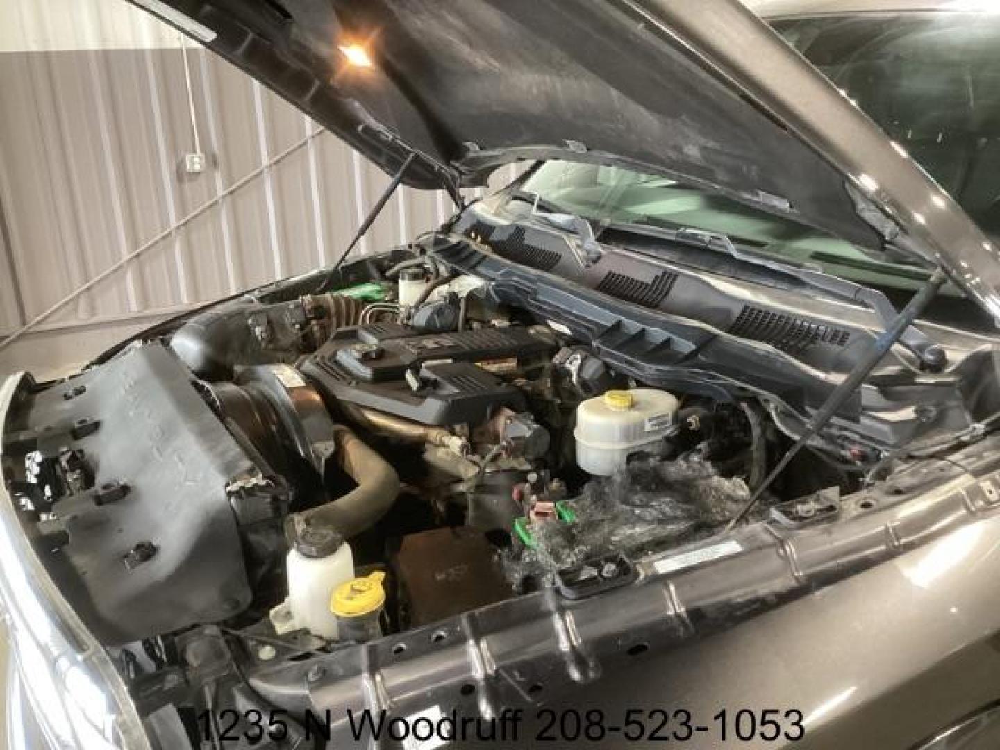 2017 GRAY /Black, leather RAM 2500 Laramie Crew Cab SWB 4WD (3C6UR5FL3HG) with an 6.7L L6 OHV 24V TURBO DIESEL engine, 6-Speed Automatic transmission, located at 1235 N Woodruff Ave., Idaho Falls, 83401, (208) 523-1053, 43.507172, -112.000488 - At Timberline Auto, finding a great deal on your next vehicle is always easy! Our experienced sales staff's goal is to help find you the right vehicle at the right price! Our knowledgeable finance department has options for almost any credit score. We offer extended service contract options to prote - Photo#7