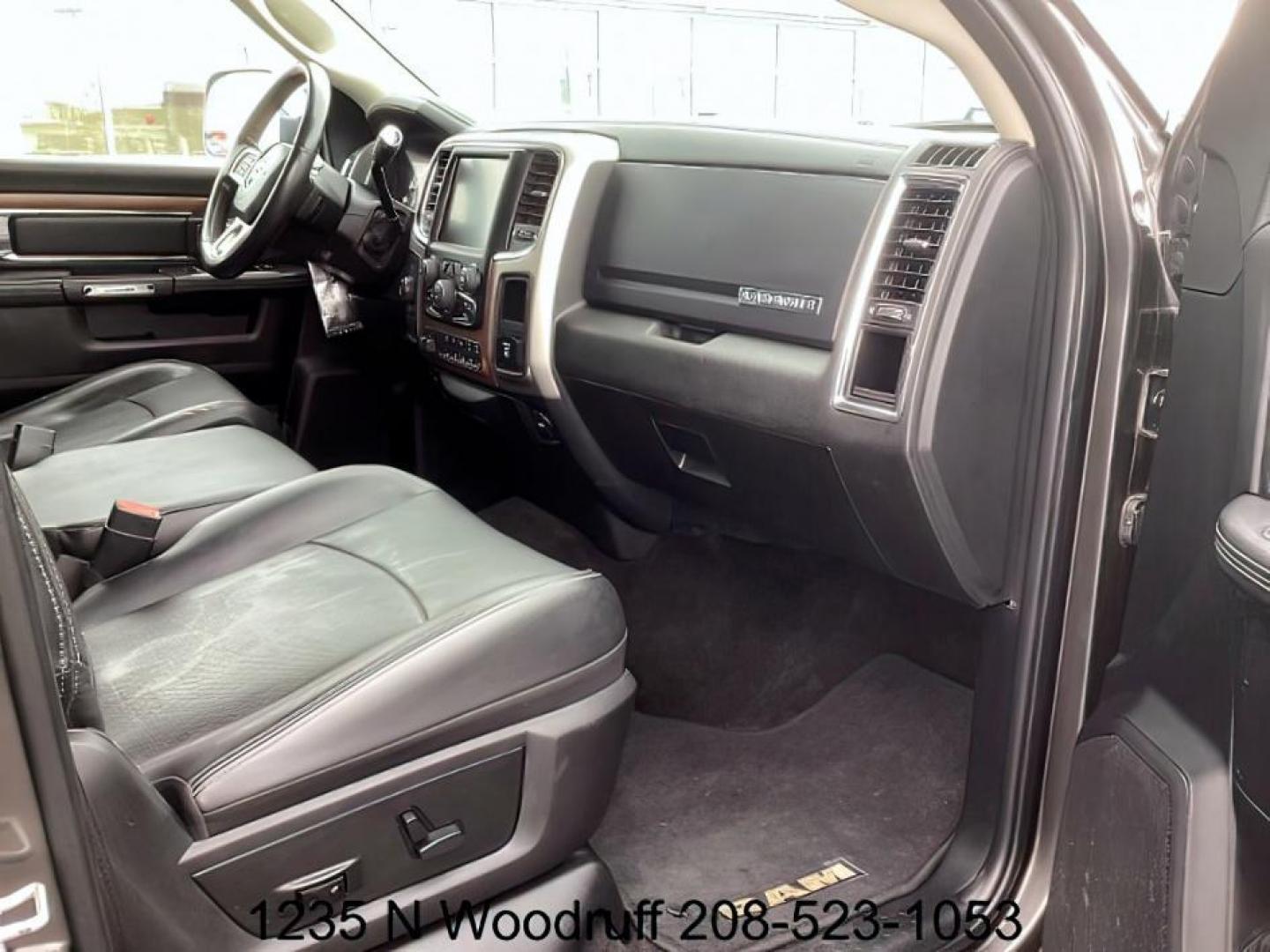2017 GRAY /Black, leather RAM 2500 Laramie Crew Cab SWB 4WD (3C6UR5FL3HG) with an 6.7L L6 OHV 24V TURBO DIESEL engine, 6-Speed Automatic transmission, located at 1235 N Woodruff Ave., Idaho Falls, 83401, (208) 523-1053, 43.507172, -112.000488 - At Timberline Auto, finding a great deal on your next vehicle is always easy! Our experienced sales staff's goal is to help find you the right vehicle at the right price! Our knowledgeable finance department has options for almost any credit score. We offer extended service contract options to prote - Photo#18