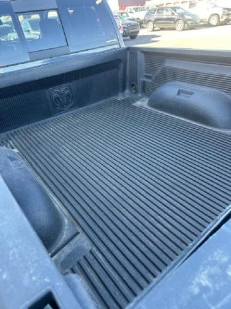 2016 GRAY /Black/Diesel Gray, cloth RAM 1500 SLT Crew Cab LWB 4WD (1C6RR7TM9GS) with an 3.0L V6 DOHC 24V DIESEL engine, 8-Speed Automatic transmission, located at 1235 N Woodruff Ave., Idaho Falls, 83401, (208) 523-1053, 43.507172, -112.000488 - Photo#10