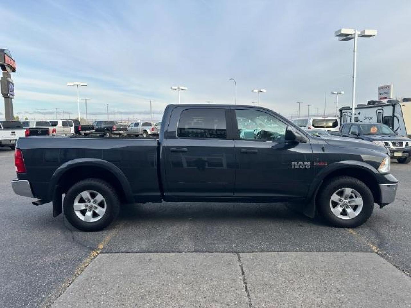 2016 GRAY /Black/Diesel Gray, cloth RAM 1500 SLT Crew Cab LWB 4WD (1C6RR7TM9GS) with an 3.0L V6 DOHC 24V DIESEL engine, 8-Speed Automatic transmission, located at 1235 N Woodruff Ave., Idaho Falls, 83401, (208) 523-1053, 43.507172, -112.000488 - Photo#6