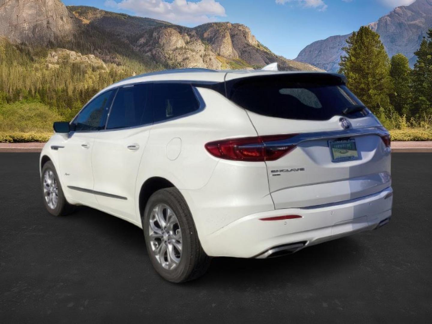 2021 White Frost Tricoat /Ebony Seats w/Ebony Interior Accents, leather Buick Enclave (5GAEVCKW7MJ) with an 36L V6 DOHC 24V engine, Automatic transmission, located at 1175 N Woodruff Ave, Idaho Falls, ID, 83401, 43.506901, -111.999657 - At Timberline Auto, finding a great deal on your next vehicle is always easy! Our experienced sales staff's goal is to help find you the right vehicle at the right price! Our knowledgeable finance department has options for almost any credit score. We offer extended service contract options to prote - Photo#3