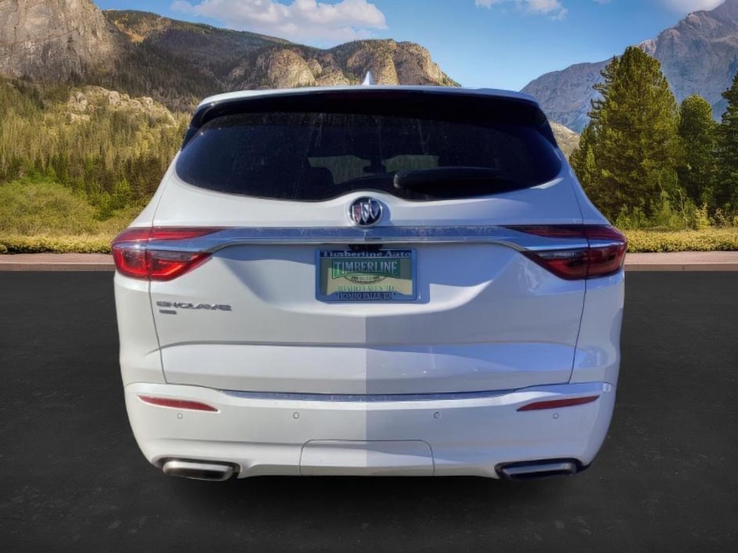 2021 White Frost Tricoat /Ebony Seats w/Ebony Interior Accents, leather Buick Enclave (5GAEVCKW7MJ) with an 36L V6 DOHC 24V engine, Automatic transmission, located at 1175 N Woodruff Ave, Idaho Falls, ID, 83401, 43.506901, -111.999657 - At Timberline Auto, finding a great deal on your next vehicle is always easy! Our experienced sales staff's goal is to help find you the right vehicle at the right price! Our knowledgeable finance department has options for almost any credit score. We offer extended service contract options to prote - Photo#4
