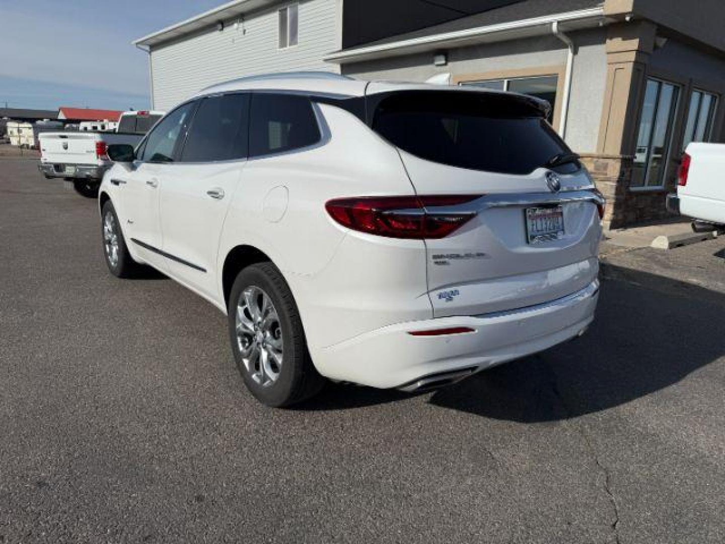 2021 White Frost Tricoat /Chestnut Seats w/Ebony Interior Accents, leather Buick Enclave Avenir AWD (5GAEVCKW7MJ) with an 3.6L V6 DOHC 24V engine, 9-Speed Automatic transmission, located at 1235 N Woodruff Ave., Idaho Falls, 83401, (208) 523-1053, 43.507172, -112.000488 - At Timberline Auto, finding a great deal on your next vehicle is always easy! Our experienced sales staff's goal is to help find you the right vehicle at the right price! Our knowledgeable finance department has options for almost any credit score. We offer extended service contract options to prote - Photo#36