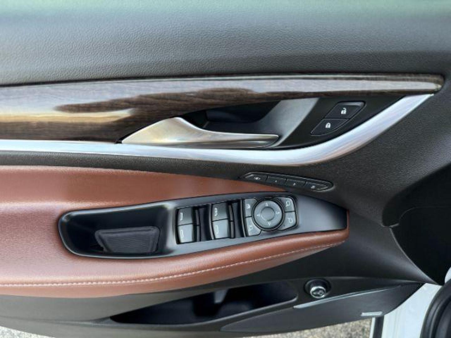 2021 White Frost Tricoat /Chestnut Seats w/Ebony Interior Accents, leather Buick Enclave Avenir AWD (5GAEVCKW7MJ) with an 3.6L V6 DOHC 24V engine, 9-Speed Automatic transmission, located at 1235 N Woodruff Ave., Idaho Falls, 83401, (208) 523-1053, 43.507172, -112.000488 - At Timberline Auto, finding a great deal on your next vehicle is always easy! Our experienced sales staff's goal is to help find you the right vehicle at the right price! Our knowledgeable finance department has options for almost any credit score. We offer extended service contract options to prote - Photo#55