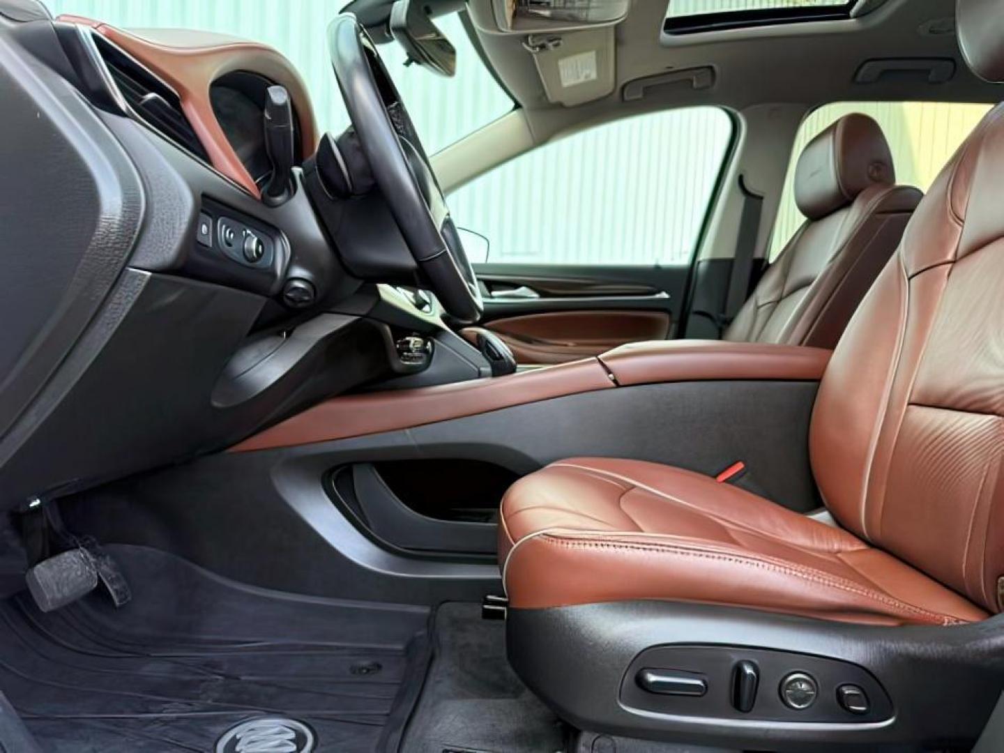 2021 White Frost Tricoat /Chestnut Seats w/Ebony Interior Accents, leather Buick Enclave (5GAEVCKW7MJ) with an 36L V6 DOHC 24V engine, Automatic transmission, located at 1175 N Woodruff Ave, Idaho Falls, ID, 83401, 43.506901, -111.999657 - At Timberline Auto, finding a great deal on your next vehicle is always easy! Our experienced sales staff's goal is to help find you the right vehicle at the right price! Our knowledgeable finance department has options for almost any credit score. We offer extended service contract options to prote - Photo#13