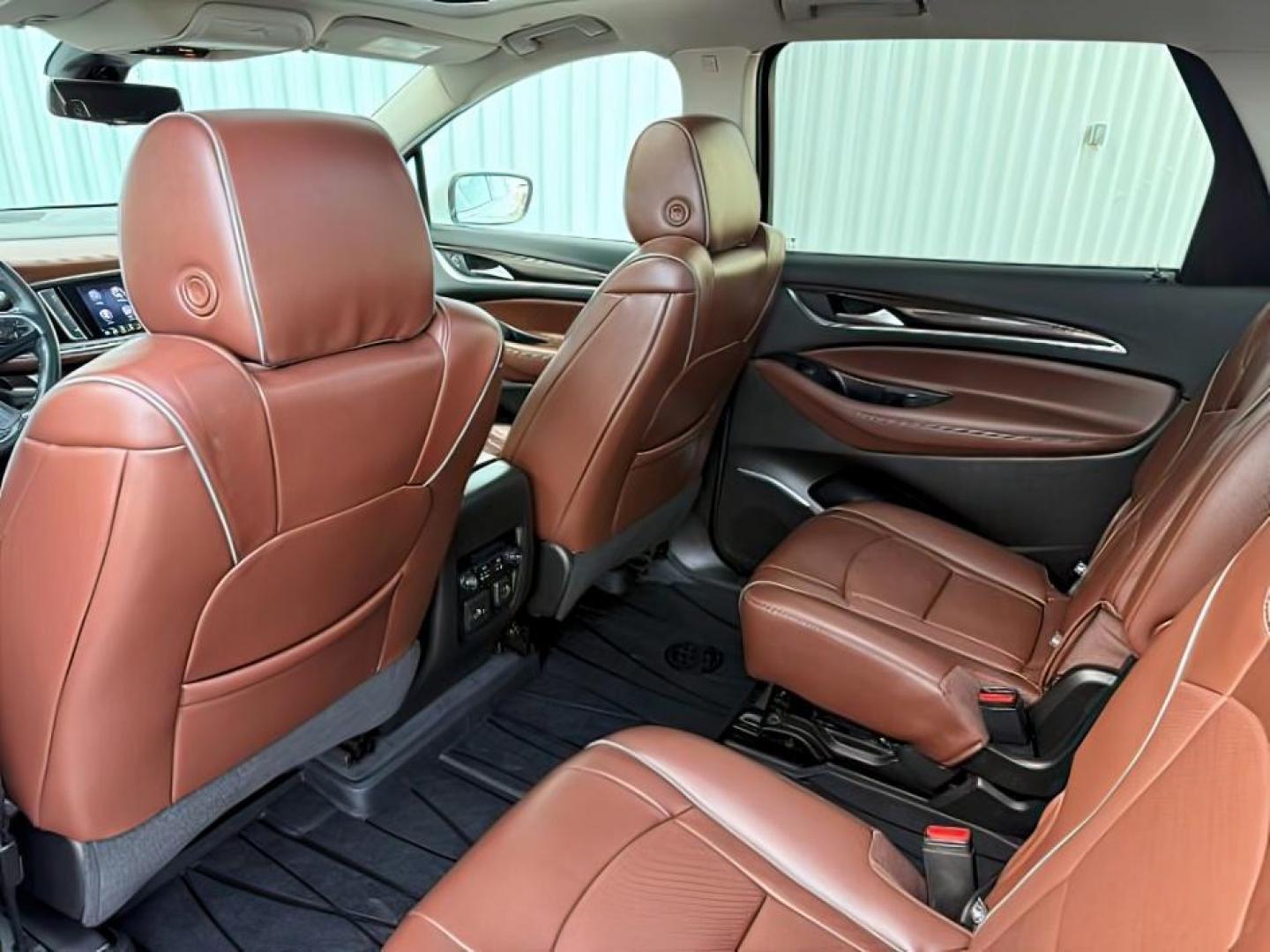 2021 White Frost Tricoat /Chestnut Seats w/Ebony Interior Accents, leather Buick Enclave (5GAEVCKW7MJ) with an 36L V6 DOHC 24V engine, Automatic transmission, located at 1175 N Woodruff Ave, Idaho Falls, ID, 83401, 43.506901, -111.999657 - At Timberline Auto, finding a great deal on your next vehicle is always easy! Our experienced sales staff's goal is to help find you the right vehicle at the right price! Our knowledgeable finance department has options for almost any credit score. We offer extended service contract options to prote - Photo#24