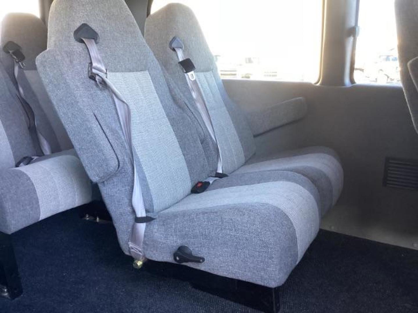 2015 Summit White /Medium Pewter, premium cloth Chevrolet Express 2500 LT (1GBWGRFF6F1) with an 4.8L V8 FFV engine, 6-Speed Automatic transmission, located at 1235 N Woodruff Ave., Idaho Falls, 83401, (208) 523-1053, 43.507172, -112.000488 - Photo#22