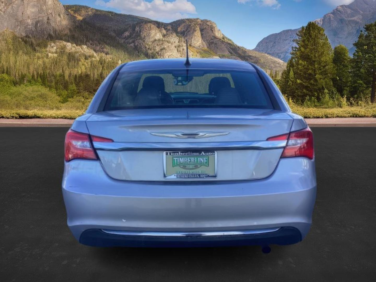 2013 Billet Silver Metallic /Black Cloth Interior Chrysler 200 LX (1C3CCBAB8DN) with an 2.4L L4 DOHC 16V engine, 6-Speed Automatic transmission, located at 1235 N Woodruff Ave., Idaho Falls, 83401, (208) 523-1053, 43.507172, -112.000488 - At Timberline Auto, finding a great deal on your next vehicle is always easy! Our experienced sales staff's goal is to help find you the right vehicle at the right price! Our knowledgeable finance department has options for almost any credit score. We offer extended service contract options to prote - Photo#4