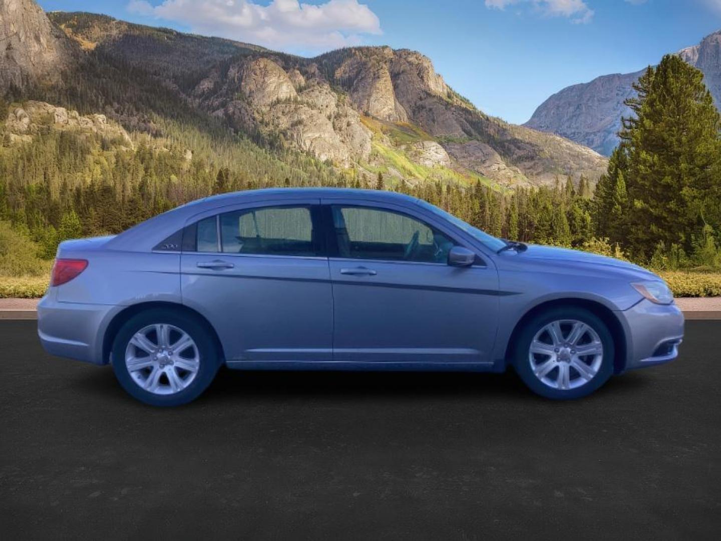 2013 Billet Silver Metallic /Black Cloth Interior Chrysler 200 LX (1C3CCBAB8DN) with an 2.4L L4 DOHC 16V engine, 6-Speed Automatic transmission, located at 1235 N Woodruff Ave., Idaho Falls, 83401, (208) 523-1053, 43.507172, -112.000488 - At Timberline Auto, finding a great deal on your next vehicle is always easy! Our experienced sales staff's goal is to help find you the right vehicle at the right price! Our knowledgeable finance department has options for almost any credit score. We offer extended service contract options to prote - Photo#6