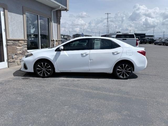 2019 WHITE /CLOTH Toyota Corolla (2T1BURHE4KC) with an 18L I-4 DOHC engine, Manual transmission, located at 1175 N Woodruff Ave, Idaho Falls, ID, 83401, 43.506901, -111.999657 - ... Read the full description on our Website at: www.usedtrucksidahofalls.com- Photo#1
