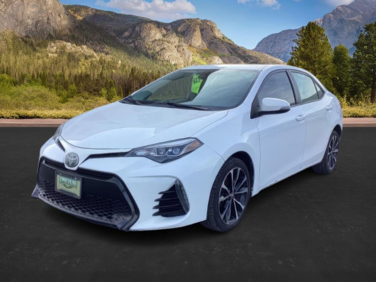 2019 Super White /Black Mixed Media, leatherette/cloth Toyota Corolla SE 6M (2T1BURHE4KC) with an 1.8L L4 DOHC 16V engine, 6-Speed Manual transmission, located at 1235 N Woodruff Ave., Idaho Falls, 83401, (208) 523-1053, 43.507172, -112.000488 - At Timberline Auto, finding a great deal on your next vehicle is always easy! Our experienced sales staff's goal is to help find you the right vehicle at the right price! Our knowledgeable finance department has options for almost any credit score. We offer extended service contract options to prote - Photo#0