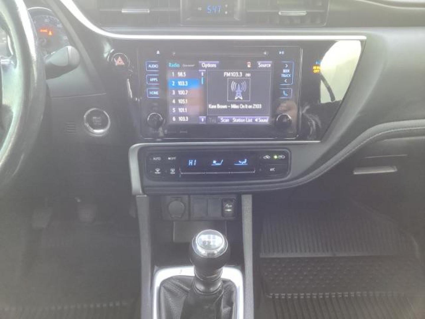 2019 Super White /Black Mixed Media, leatherette/cloth Toyota Corolla SE 6M (2T1BURHE4KC) with an 1.8L L4 DOHC 16V engine, 6-Speed Manual transmission, located at 1235 N Woodruff Ave., Idaho Falls, 83401, (208) 523-1053, 43.507172, -112.000488 - At Timberline Auto, finding a great deal on your next vehicle is always easy! Our experienced sales staff's goal is to help find you the right vehicle at the right price! Our knowledgeable finance department has options for almost any credit score. We offer extended service contract options to prote - Photo#22