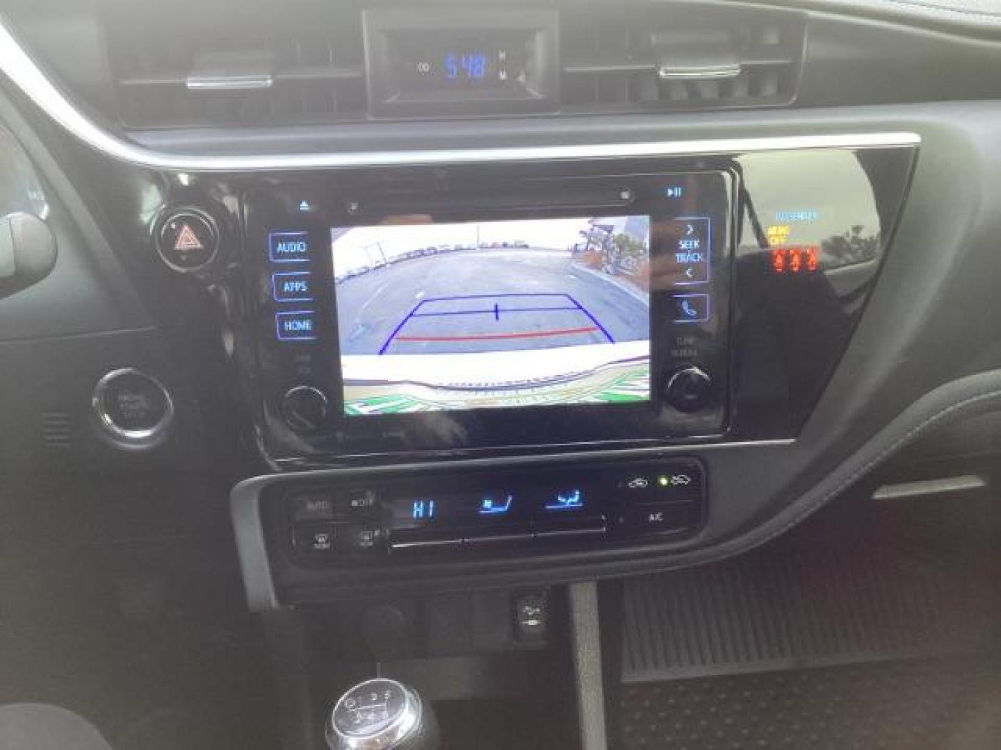 2019 Super White /Black Mixed Media, leatherette/cloth Toyota Corolla SE 6M (2T1BURHE4KC) with an 1.8L L4 DOHC 16V engine, 6-Speed Manual transmission, located at 1235 N Woodruff Ave., Idaho Falls, 83401, (208) 523-1053, 43.507172, -112.000488 - At Timberline Auto, finding a great deal on your next vehicle is always easy! Our experienced sales staff's goal is to help find you the right vehicle at the right price! Our knowledgeable finance department has options for almost any credit score. We offer extended service contract options to prote - Photo#23