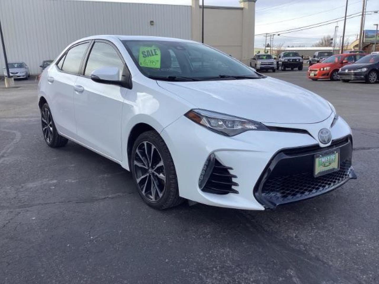 2019 Super White /Black Mixed Media, leatherette/cloth Toyota Corolla SE 6M (2T1BURHE4KC) with an 1.8L L4 DOHC 16V engine, 6-Speed Manual transmission, located at 1235 N Woodruff Ave., Idaho Falls, 83401, (208) 523-1053, 43.507172, -112.000488 - At Timberline Auto, finding a great deal on your next vehicle is always easy! Our experienced sales staff's goal is to help find you the right vehicle at the right price! Our knowledgeable finance department has options for almost any credit score. We offer extended service contract options to prote - Photo#7