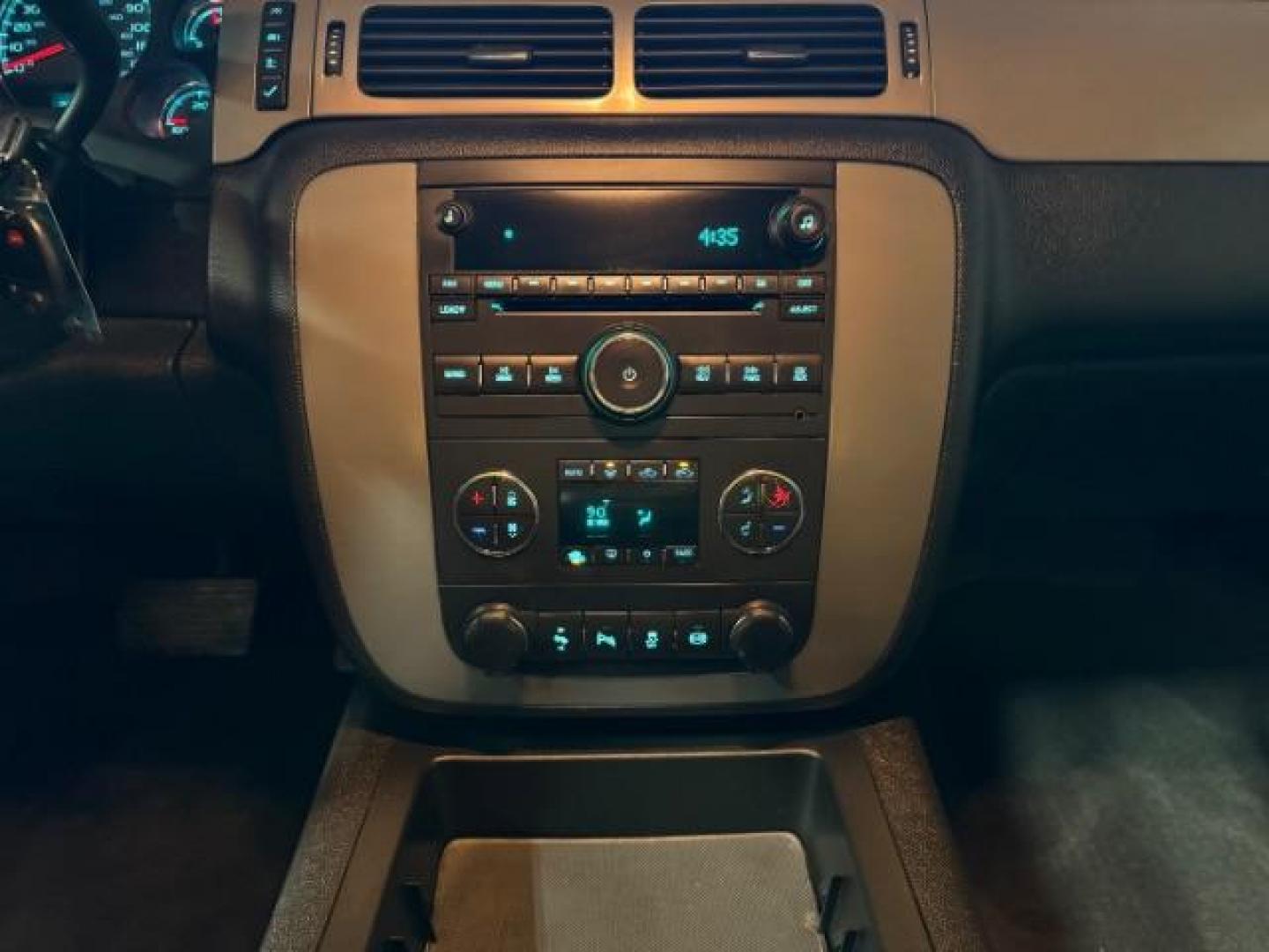 2013 Victory Red /Ebony Leather Interior Chevrolet Silverado 3500HD LTZ Crew Cab 4WD (1GC4K1E80DF) with an 6.6L V8 OHV 32V TURBO DIESEL engine, 6-Speed Automatic transmission, located at 1235 N Woodruff Ave., Idaho Falls, 83401, (208) 523-1053, 43.507172, -112.000488 - At Timberline Auto, finding a great deal on your next vehicle is always easy! Our experienced sales staff's goal is to help find you the right vehicle at the right price! Our knowledgeable finance department has options for almost any credit score. We offer extended service contract options to prote - Photo#18