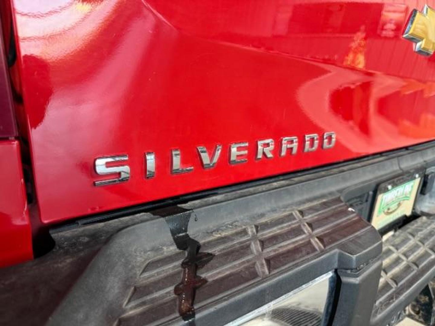 2013 Victory Red /Ebony Leather Interior Chevrolet Silverado 3500HD LTZ Crew Cab 4WD (1GC4K1E80DF) with an 6.6L V8 OHV 32V TURBO DIESEL engine, 6-Speed Automatic transmission, located at 1235 N Woodruff Ave., Idaho Falls, 83401, (208) 523-1053, 43.507172, -112.000488 - At Timberline Auto, finding a great deal on your next vehicle is always easy! Our experienced sales staff's goal is to help find you the right vehicle at the right price! Our knowledgeable finance department has options for almost any credit score. We offer extended service contract options to prote - Photo#6