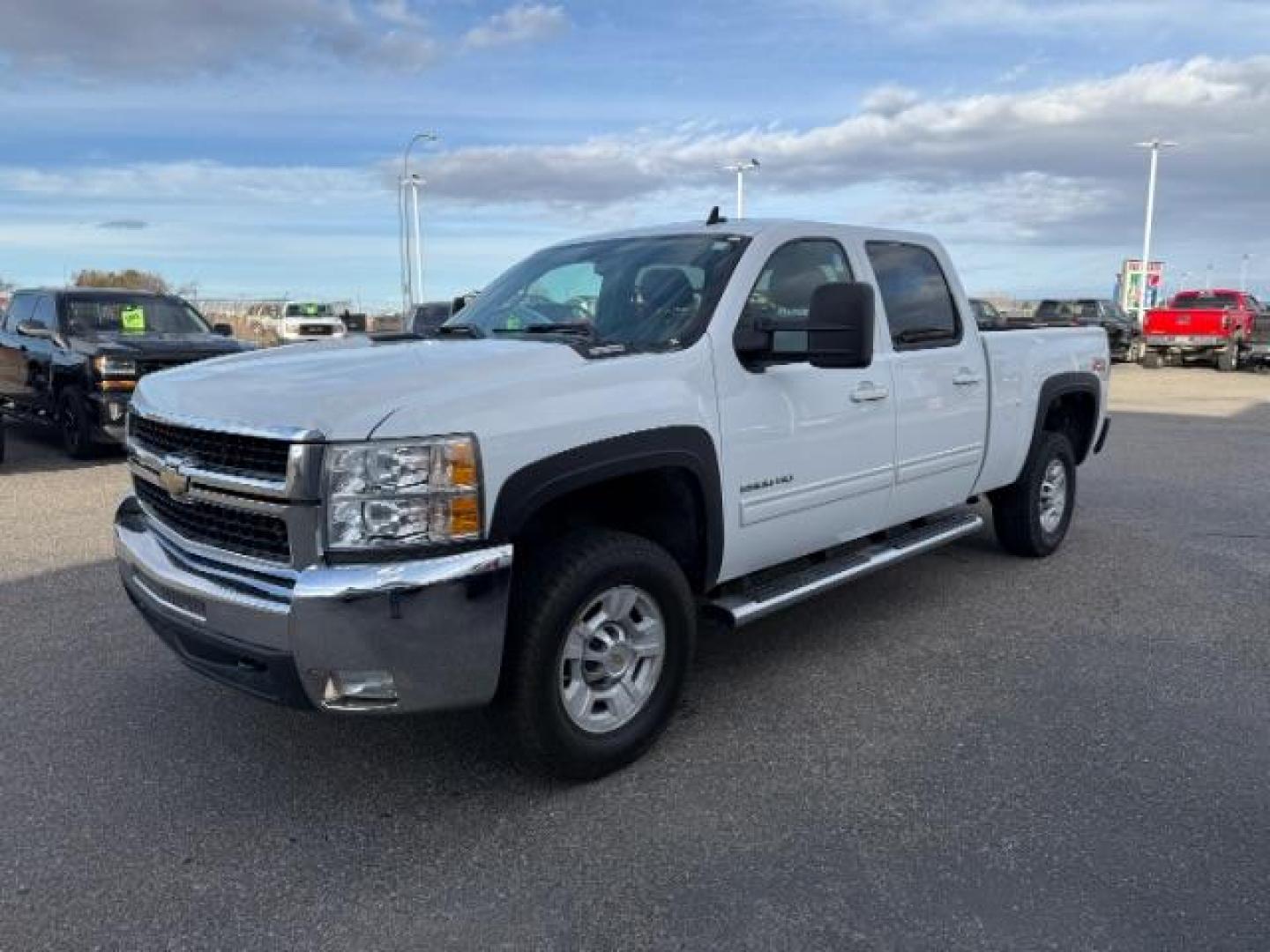 2010 Summit White /Ebony Leather Interior Chevrolet Silverado 2500HD LTZ Crew Cab 4WD (1GC4KYB69AF) with an 6.6L V8 OHV 32V TURBO DIESEL engine, 6-Speed Automatic transmission, located at 1235 N Woodruff Ave., Idaho Falls, 83401, (208) 523-1053, 43.507172, -112.000488 - At Timberline Auto, finding a great deal on your next vehicle is always easy! Our experienced sales staff's goal is to help find you the right vehicle at the right price! Our knowledgeable finance department has options for almost any credit score. We offer extended service contract options to prote - Photo#0