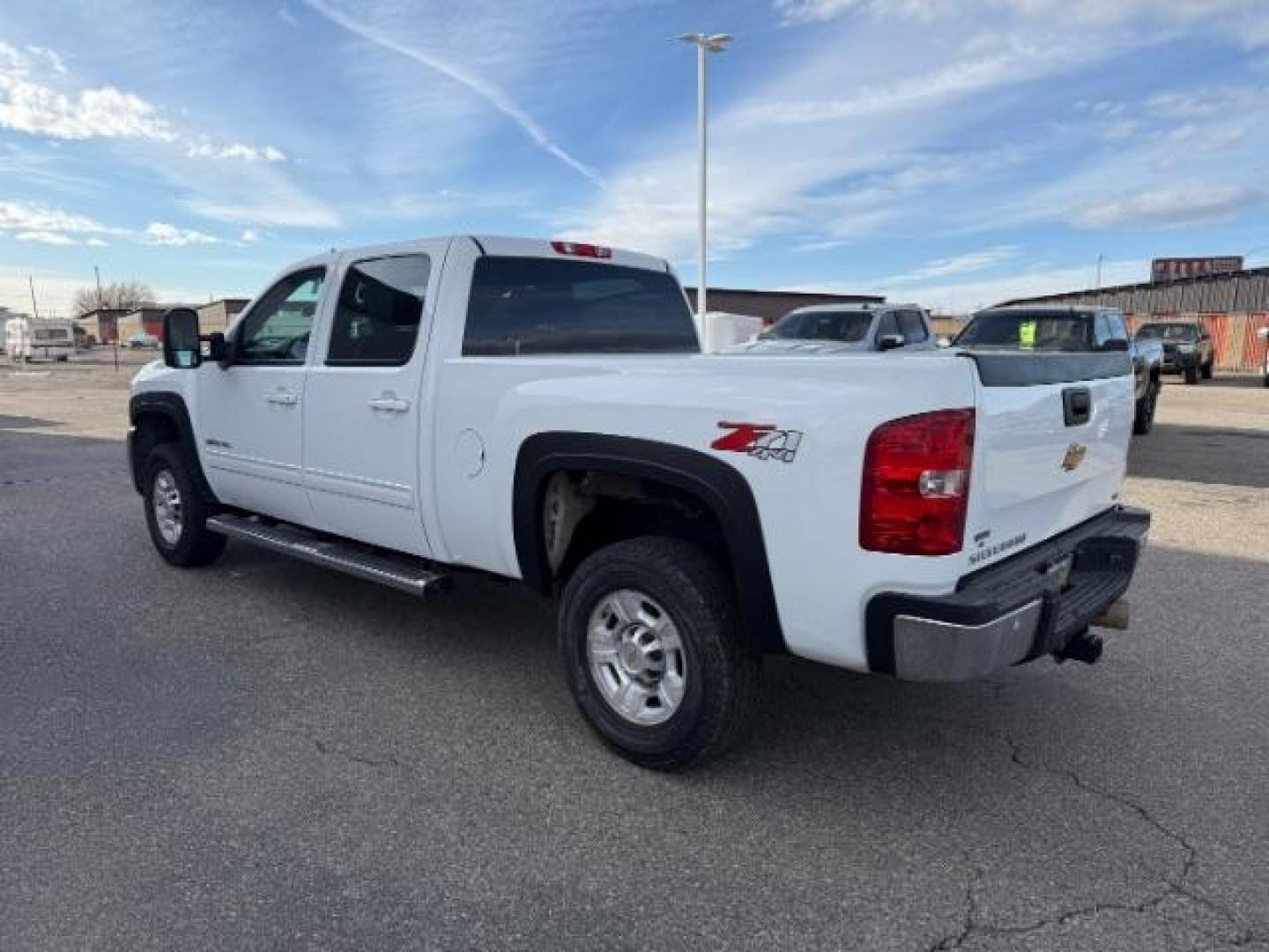 2010 Summit White /Ebony Leather Interior Chevrolet Silverado 2500HD LTZ Crew Cab 4WD (1GC4KYB69AF) with an 6.6L V8 OHV 32V TURBO DIESEL engine, 6-Speed Automatic transmission, located at 1235 N Woodruff Ave., Idaho Falls, 83401, (208) 523-1053, 43.507172, -112.000488 - At Timberline Auto, finding a great deal on your next vehicle is always easy! Our experienced sales staff's goal is to help find you the right vehicle at the right price! Our knowledgeable finance department has options for almost any credit score. We offer extended service contract options to prote - Photo#1